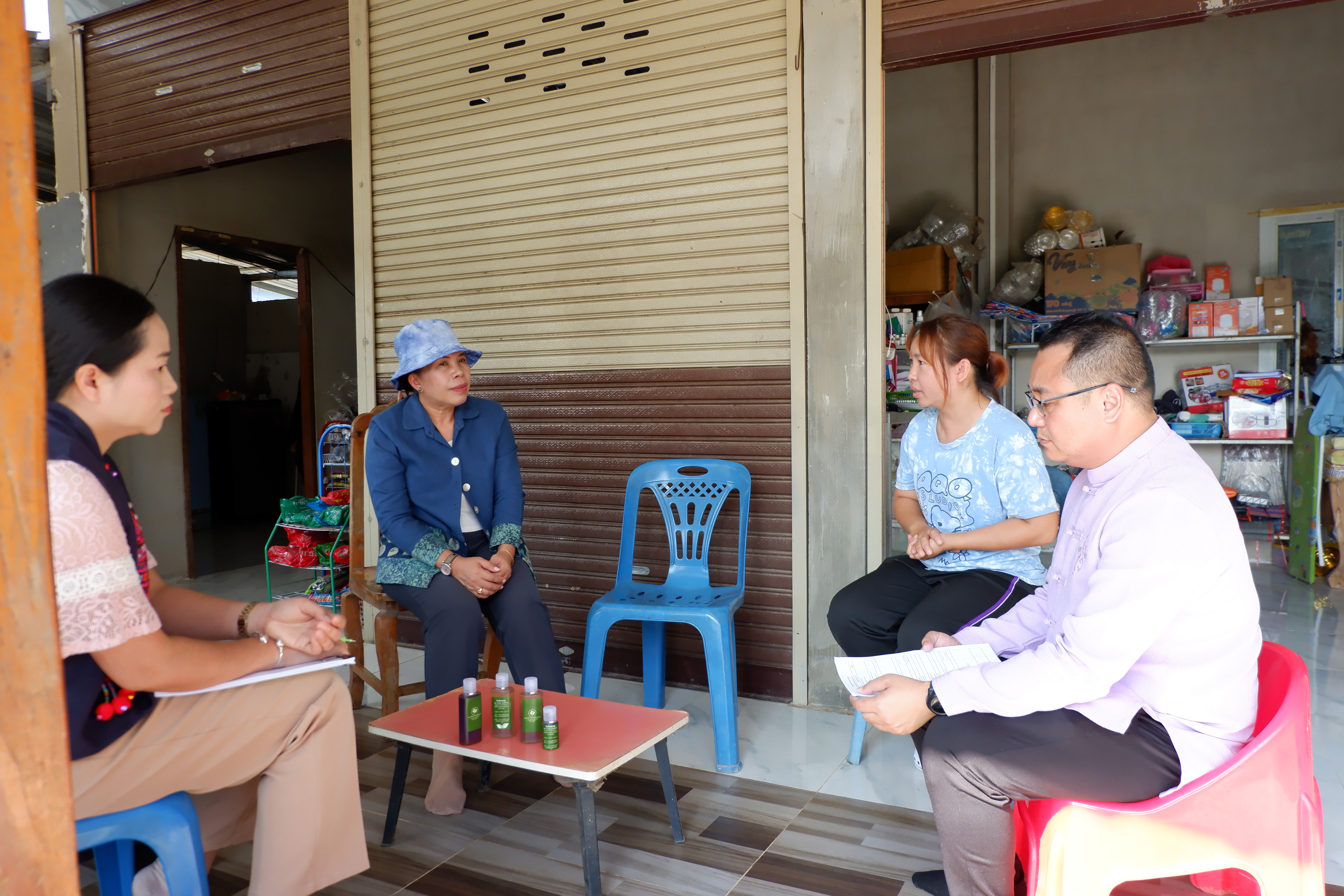 (#)สร้างสรรค์ชุมชน คนพช.น่าน(#) พช.น่าน สำรวจและเตรียมความพร้อมการดำเนินงานโครงการพัฒนาผลิตภัณฑ์ OTOP กลุ่มปรับตัวสู่การพัฒนา (Quadrant D) ปี 2568