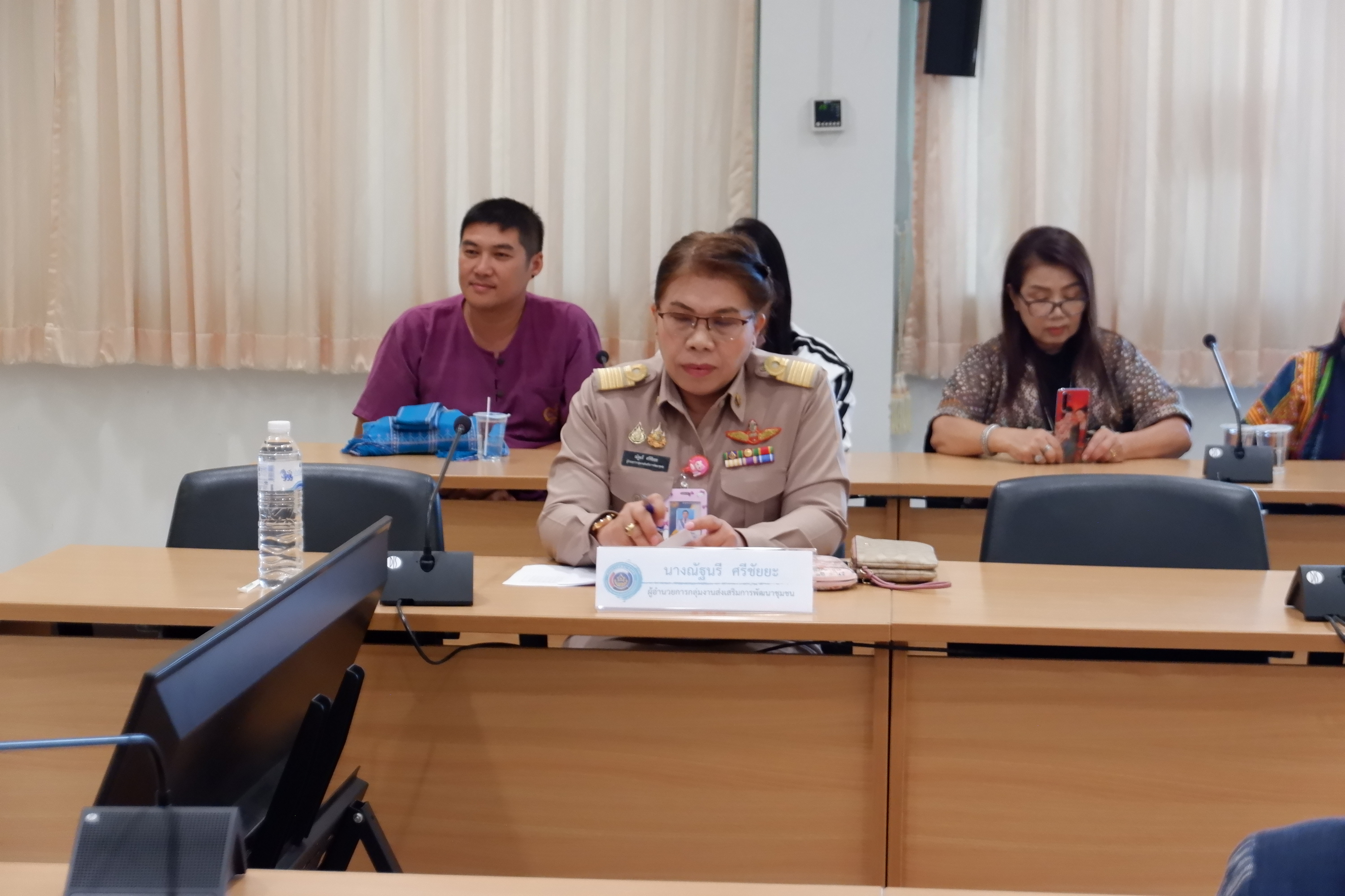 (#) สร้างสรรค์ชุมชน คนพช.น่าน(#) พช.น่าน ประชุมผู้ผลิต ผู้ประกอบการหนึ่งตำบล หนึ่งผลิตภัณฑ์ (OTOP) ประเภท 3 – 5 ดาว และ OTOP ชวนชิม จังหวัดน่านครั้งที่ 1/2568