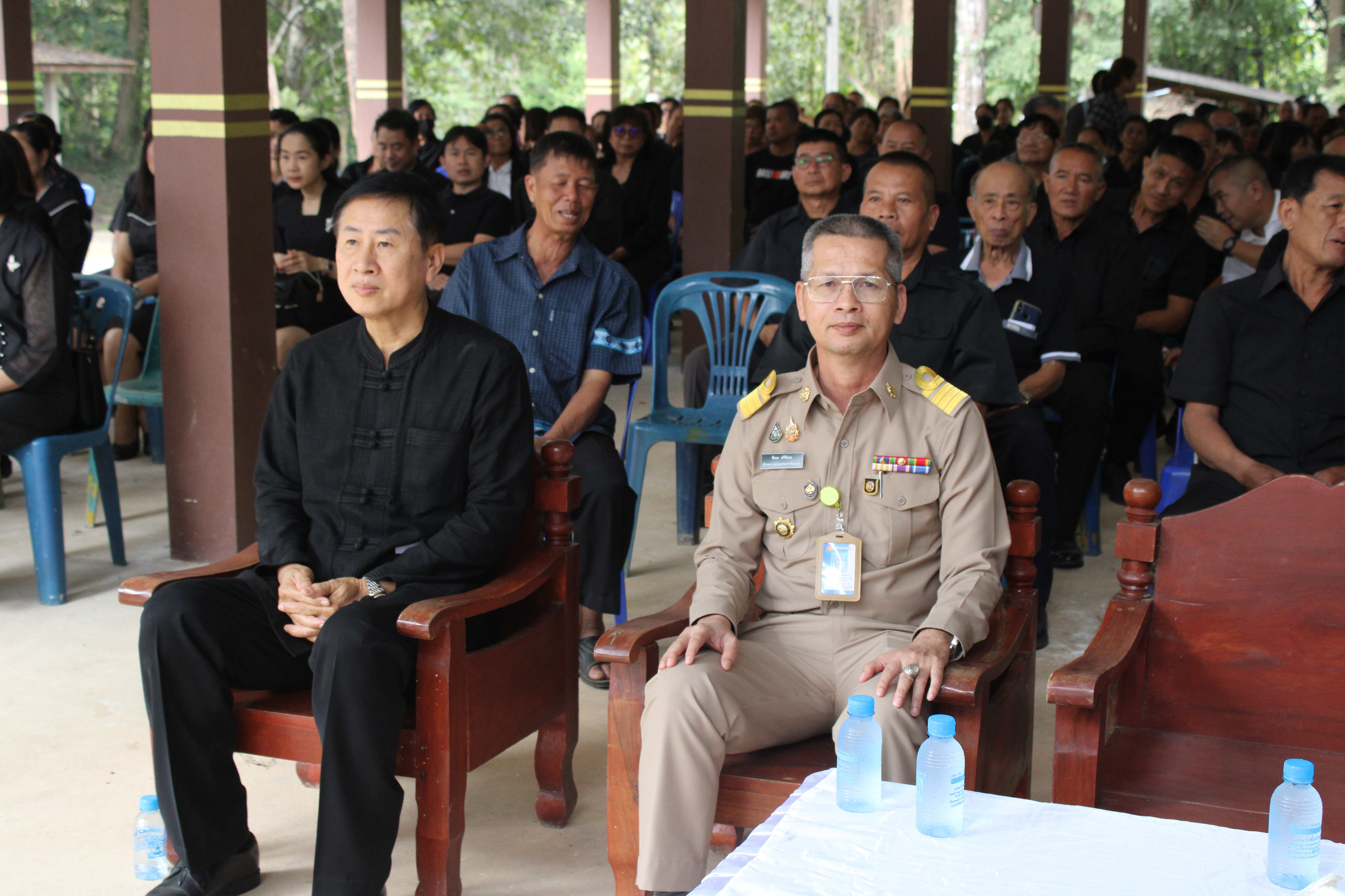 (#) สร้างสรรค์ชุมชน คนพช.น่าน(#) พช.น่าน ร่วมพิธีฌาปนกิจศพบิดาของเจ้าหน้าที่พัฒนาชุมชน
