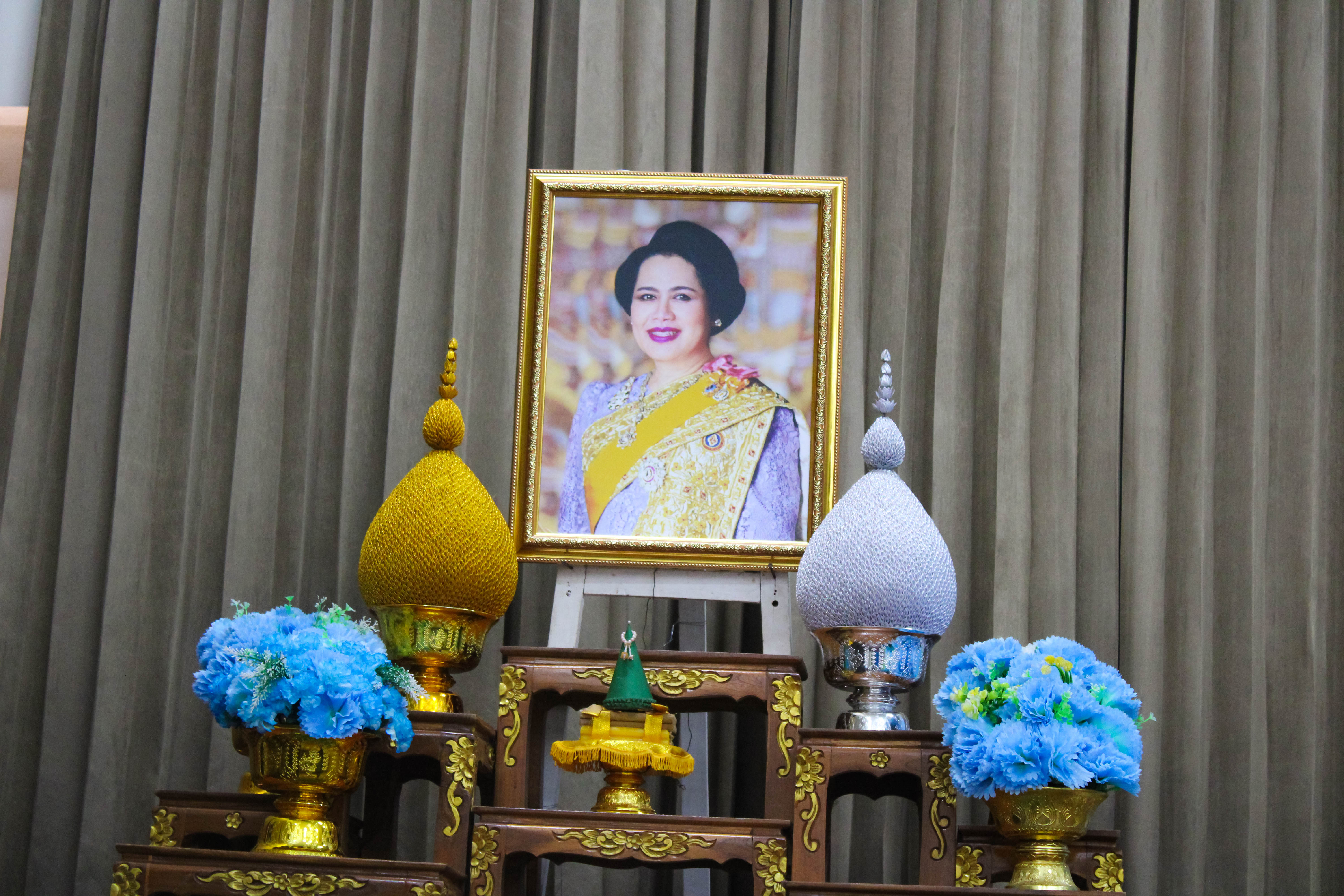 (#) สร้างสรรค์ชุมชน คนพช.น่าน(#)จังหวัดน่าน จัดงานมหกรรมรวมพลังคนกองทุนแม่ของแผ่นดินจังหวัดน่าน 25 พฤศจิกายน วันกองทุนแม่ของแผ่นดิน ภายใต้แนวคิด “2 ทศวรรษ กองทุนแม่ของแผ่นดิน ครอบครัวอบอุ่น ชุมชนเข้มแข็ง”