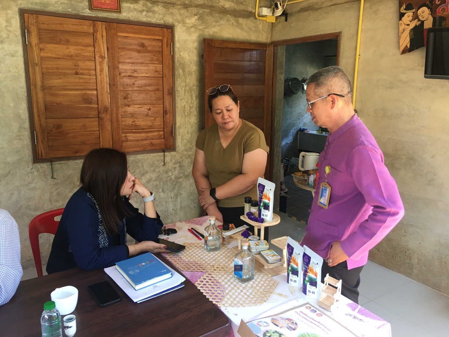 (#)สร้างสรรค์ชุมชน คนพช.น่าน(#) พช.น่าน คัดเลือกศูนย์เรียนรู้ โคก หนอง นา ต้นแบบ (Best Place)  และสุดยอดผลผลิต/ผลิตภัณฑ์ (Best Product) ระดับจังหวัด