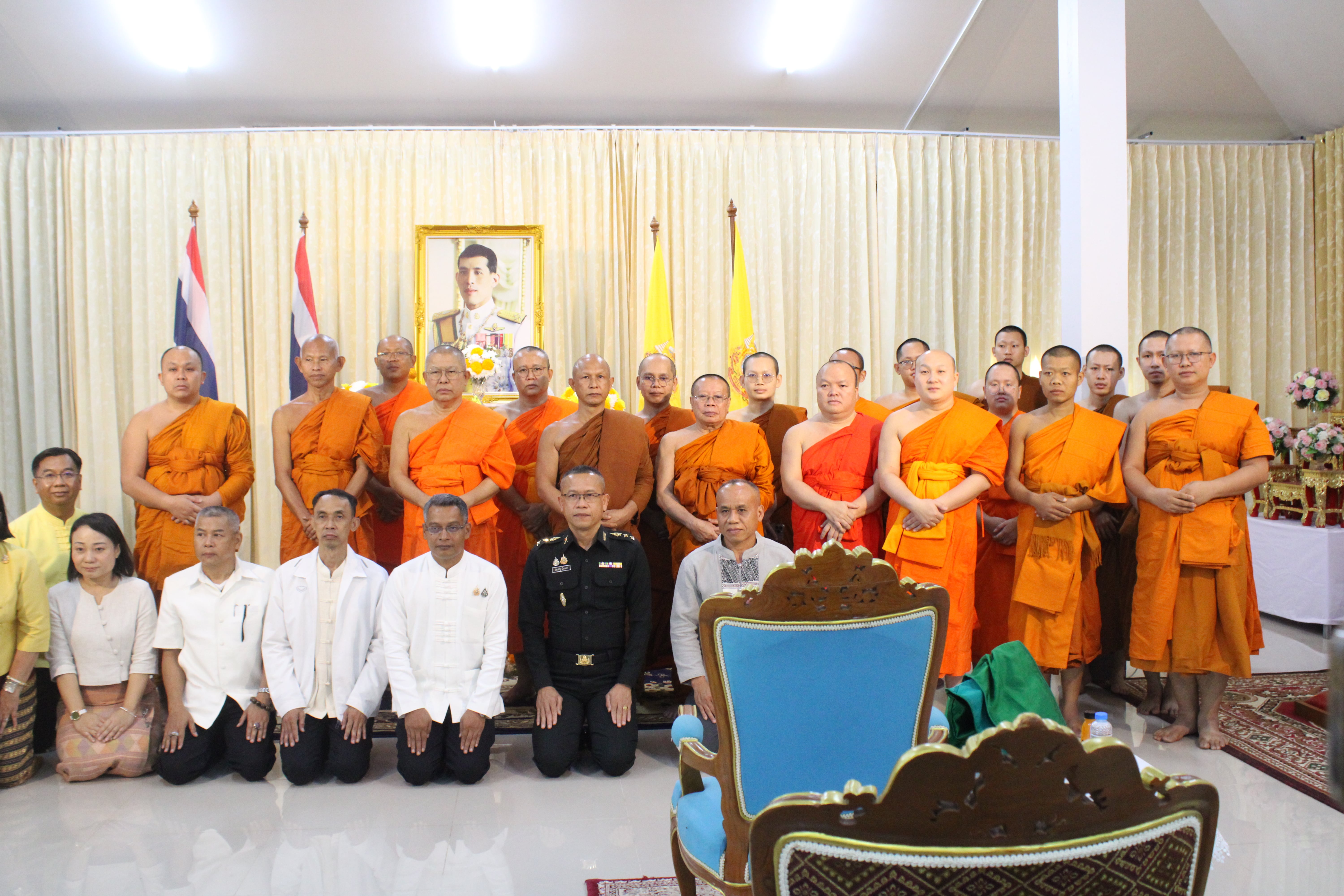 (#) สร้างสรรค์ชุมชน คนพช.น่าน(#)พช.น่าน ร่วมพิธีเจริญพระพุทธมนต์เฉลิมพระเกียรติ ถวายพระพรชัยมงคลแด่ พระบาทสมเด็จพระเจ้าอยู่หัว เนื่องในโอกาสวันเฉลิมพระชนมพรรษา 6 รอบ 28 กรกฎาคม 2567