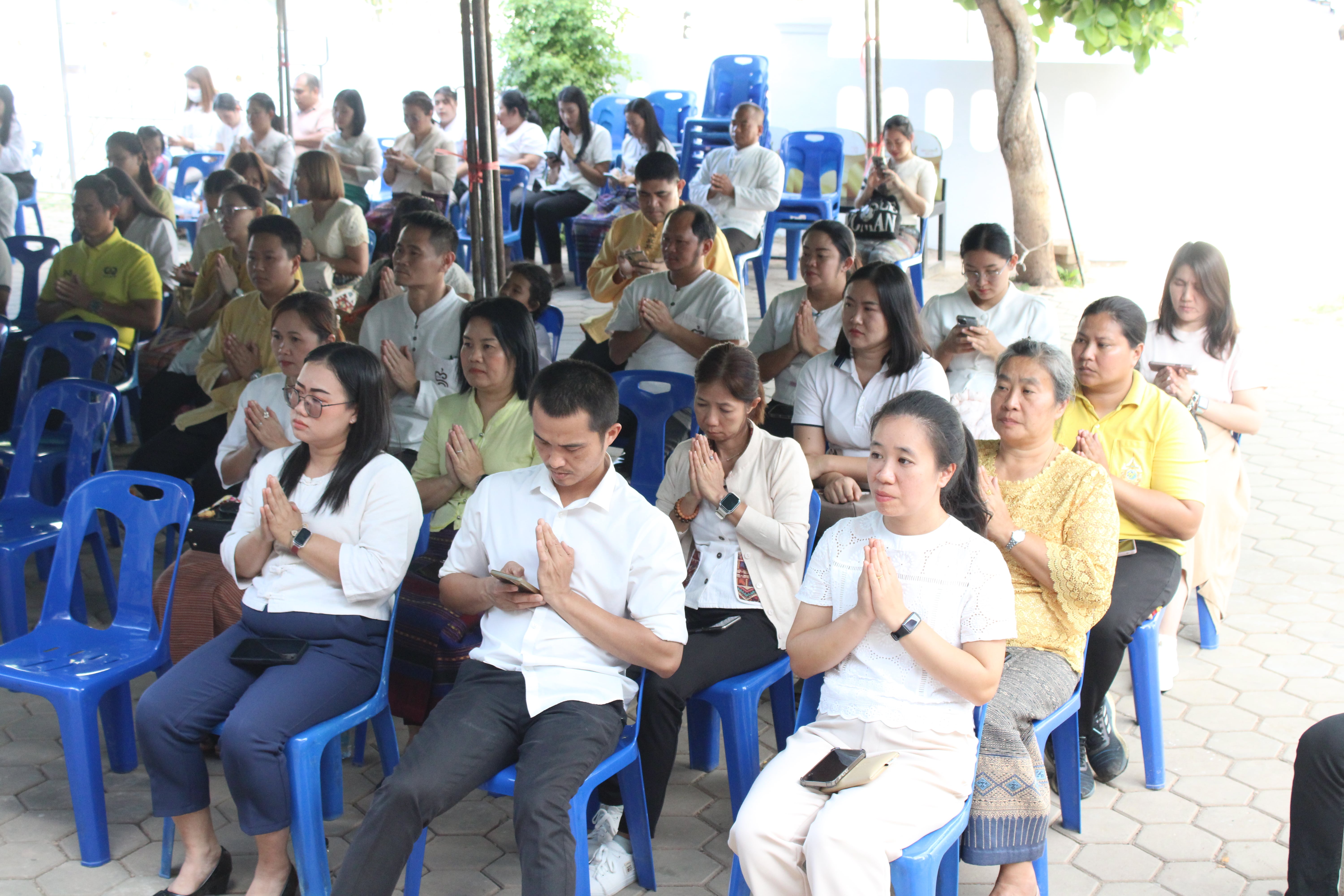 (#) สร้างสรรค์ชุมชน คนพช.น่าน(#)พช.น่าน ร่วมพิธีเจริญพระพุทธมนต์เฉลิมพระเกียรติ ถวายพระพรชัยมงคลแด่ พระบาทสมเด็จพระเจ้าอยู่หัว เนื่องในโอกาสวันเฉลิมพระชนมพรรษา 6 รอบ 28 กรกฎาคม 2567