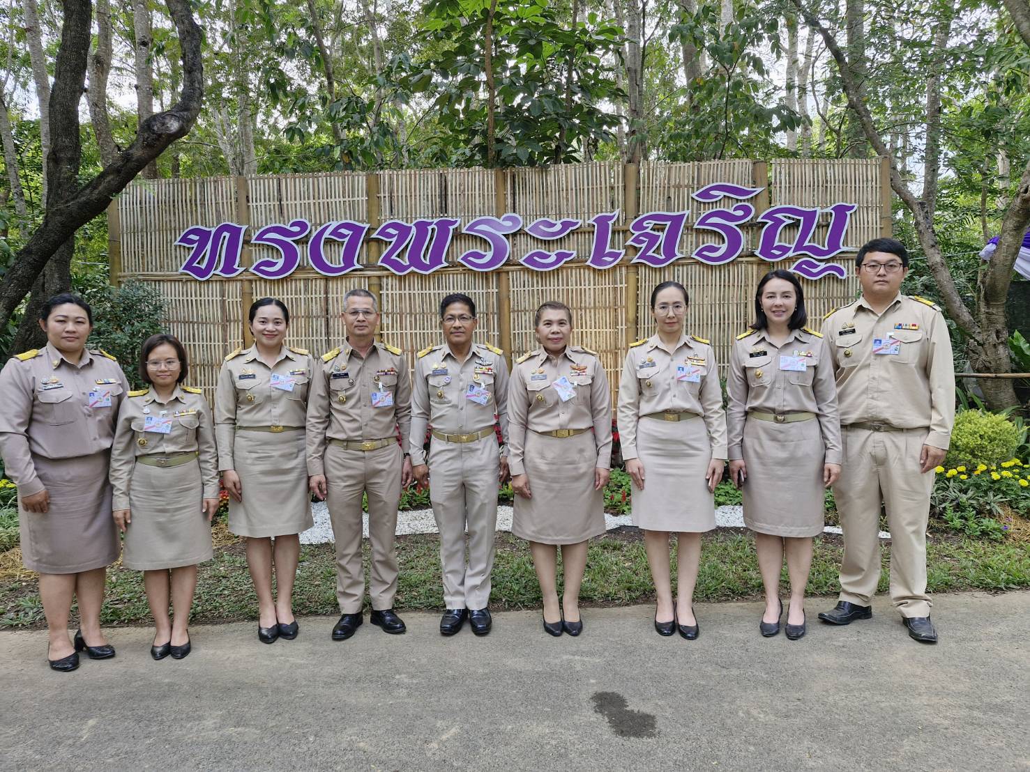 #น่านไม่เนิบ #NAN3FAST พช.น่าน นำผู้ผลิตผู้ประกอบการ OTOP จัดแสดงและจำหน่ายพร้อมสาธิตภายในพระตำหนักธงน้อย