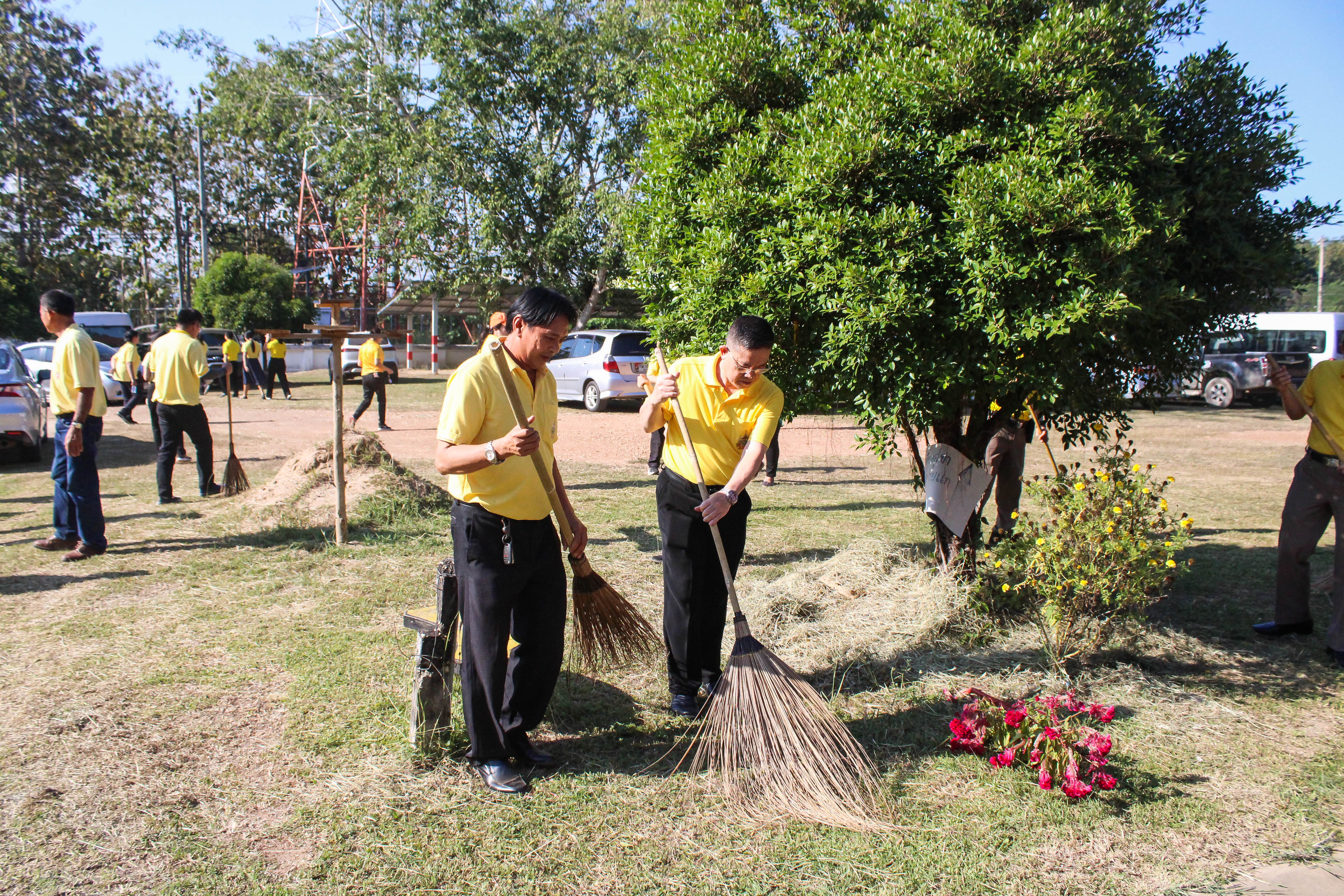(#)สร้างสรรค์ชุมชน คนพช.น่าน (#) จังหวัดน่าน จัดกิจกรรม รวมพลังสร้างสัปปายะสู่วัดด้วยวิถี 5ส (Big Cleaning Day) เพื่อถวายเป็นพระราชกุศล เนื่องในโอกาสวันเฉลิมพระชนมพรรษา พระบาทสมเด็จพระเจ้าอยู่หัว และพระบรมวงศานุวงศ์ ประจำปี พ.ศ. 2567