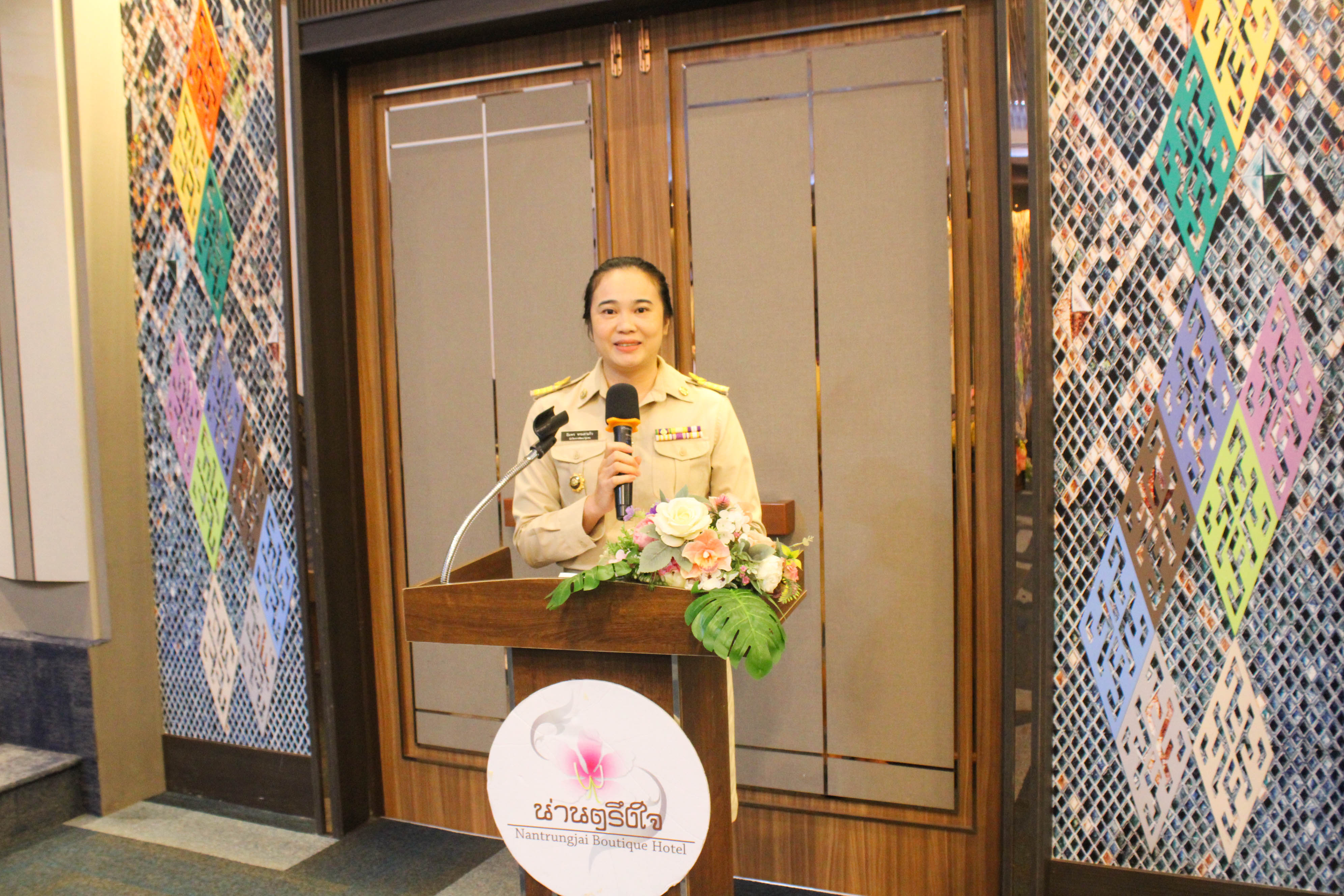 (#)สร้างสรรค์ชุมชน คนพช.น่าน (#) ประชุมชี้แจงแนวทางการขับเคลื่อนการดำเนินกิจกรรมตามแผนการปฏิบัติงานและแผนการใช้จ่ายงบประมาณ ประจำปีงบประมาณ 2568