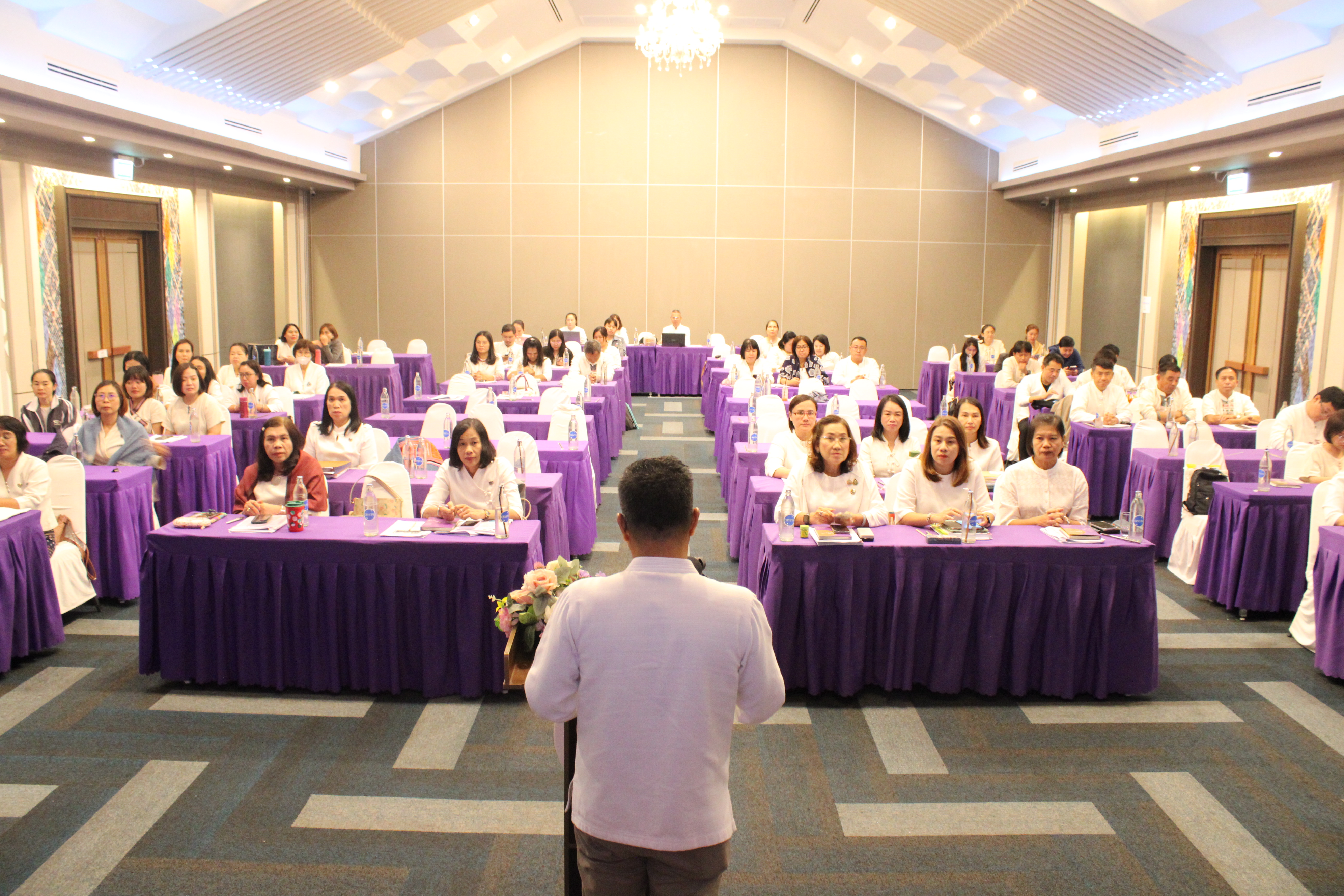 (#)สร้างสรรค์ชุมชน คนพช.น่าน (#) พช.น่าน ขับเคลื่อนโครงการ พช.น่านใสสะอาด ประกาศเจตนารมณ์ต่อต้านการทุจริต และร่วมลงนามบันทึกข้อตกลงในการป้องกันการทุจริตและประพฤติมิชอบ ประจำปี 2568