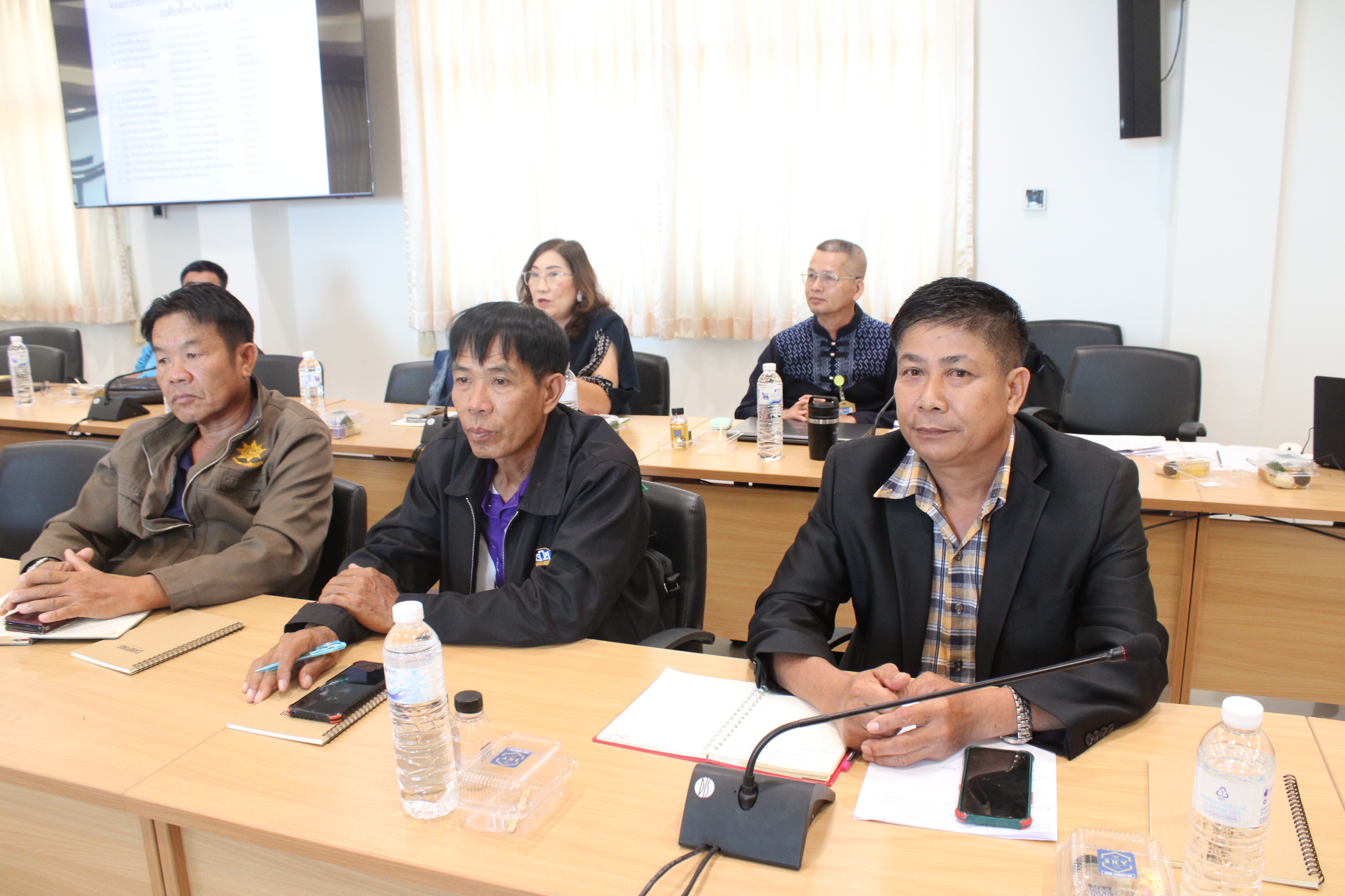 #น่านไม่เนิบ #NAN3FAST พช.น่าน โครงการประชุมเชิงปฏิบัติการเสริมสร้างทักษะคณะกรรมการบริหารศูนย์ประสานงานองค์การชุมชนระดับอำเภอ (ศอช.อ.)