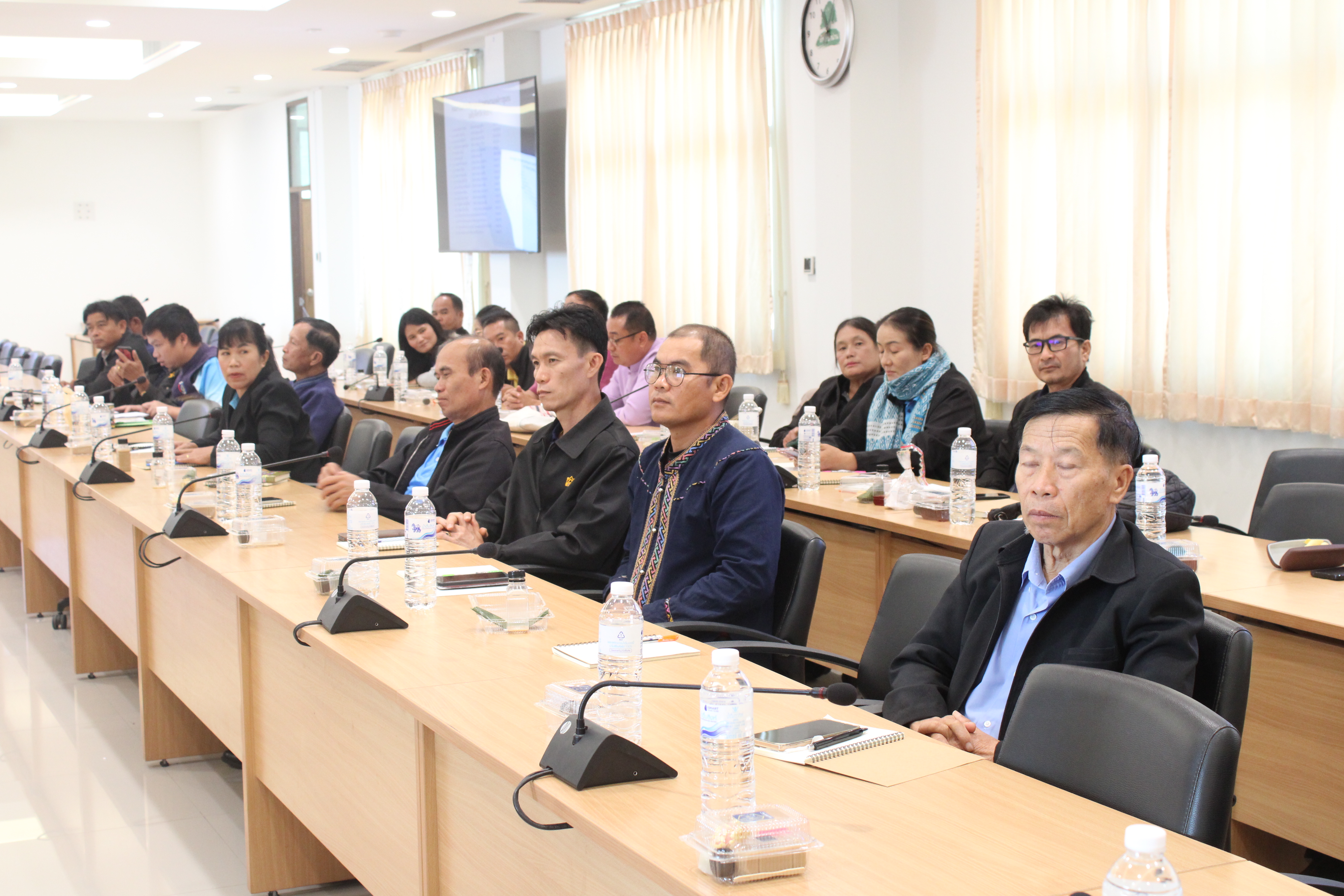 #น่านไม่เนิบ #NAN3FAST พช.น่าน โครงการประชุมเชิงปฏิบัติการเสริมสร้างทักษะคณะกรรมการบริหารศูนย์ประสานงานองค์การชุมชนระดับอำเภอ (ศอช.อ.)