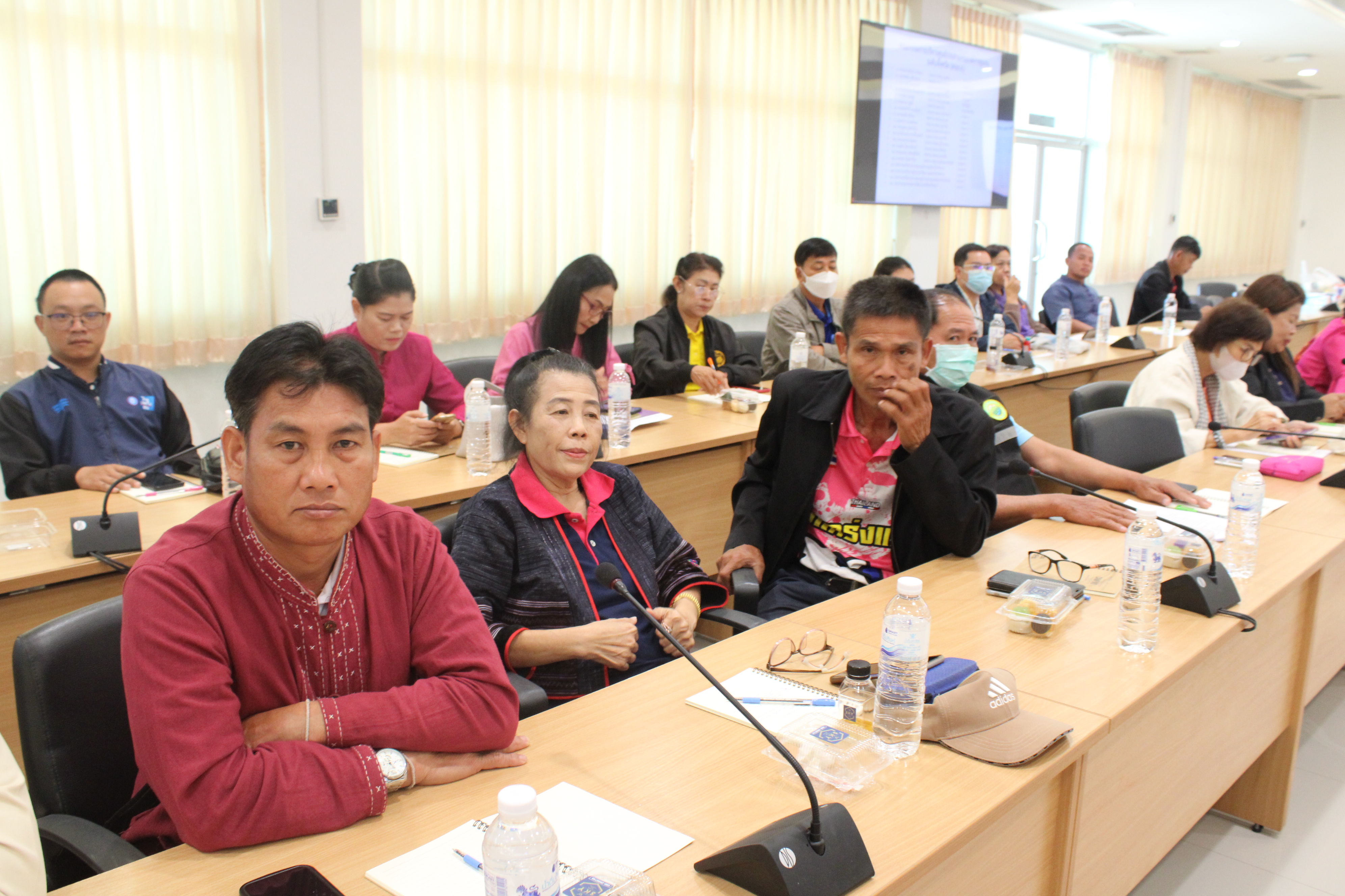 #น่านไม่เนิบ #NAN3FAST พช.น่าน โครงการประชุมเชิงปฏิบัติการเสริมสร้างทักษะคณะกรรมการบริหารศูนย์ประสานงานองค์การชุมชนระดับอำเภอ (ศอช.อ.)