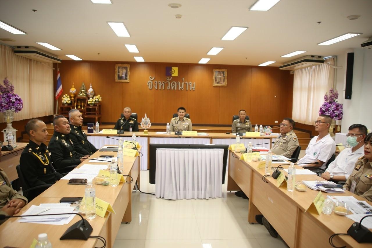 #น่านไม่เนิบ #NAN3FAST พช.น่าน ร่วมประชุมคณะกรรมการศูนย์อำนวยการป้องกันและปราบปรามยาเสพติดจังหวัดน่าน เร่งบูรณาการแก้ปัญหายาเสพติด ช่วยผู้ผ่านการบำบัดคืนสู่สังคม