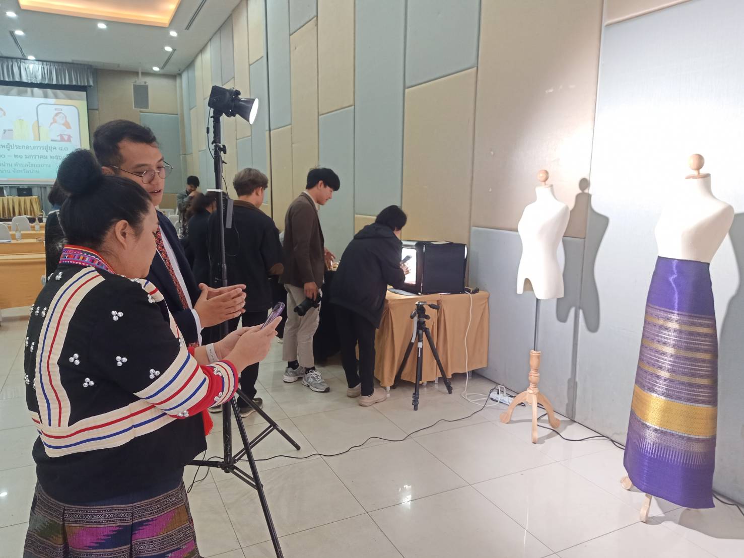 #น่านไม่เนิบ #NAN3FAST พช.น่าน จัดอบรมพัฒนาศักยภาพผู้ประกอบการ OTOP สู่ยุค 4.0 มุ่งเน้นการตลาดออนไลน์ (วันที่ 2)