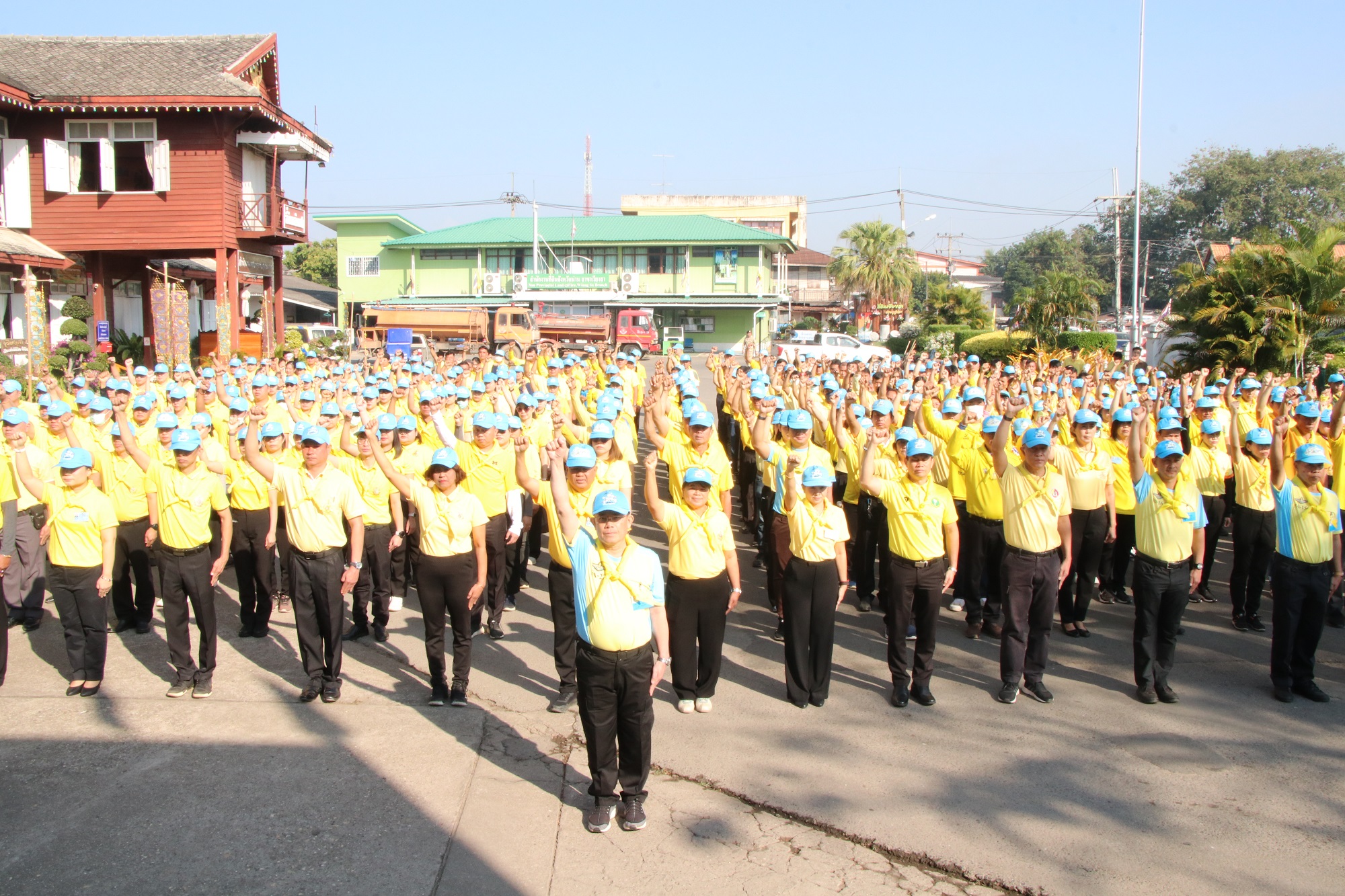 #น่านไม่เนิบ #NAN3FAST พช.น่าน ร่วมกิจกรรมจิตอาสาพัฒนา เฉลิมพระเกียรติพระบาทสมเด็จพระเจ้าอยู่หัว เนื่องในโอกาสพระราชพิธีสมมงคลพระชนมายุเท่าพระบาทสมเด็จพระพุทธยอดฟ้าจุฬาโลกมหาราช สมเด็จพระปฐมบรมกษัตริยาธิราชแห่งพระราชวงศ์จักรี