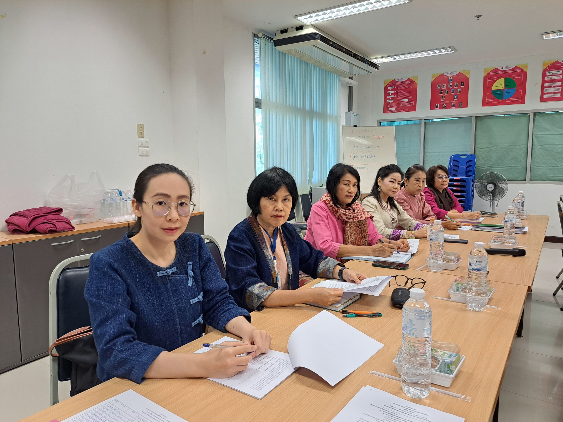 #น่านไม่เนิบ #NAN3FAST พัฒนาชุมชนน่าน ประชุมคณะกรรมการพัฒนาสตรีจังหวัด วางแผนขับเคลื่อนงานองค์กรสตรีปี 2568