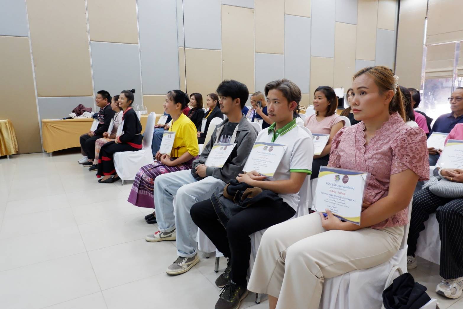 #น่านไม่เนิบ #NAN3FAST พช.น่าน จัดอบรมพัฒนาศักยภาพผู้ประกอบการ OTOP สู่ยุค 4.0 มุ่งเน้นการตลาดออนไลน์ (วันที่ 2)