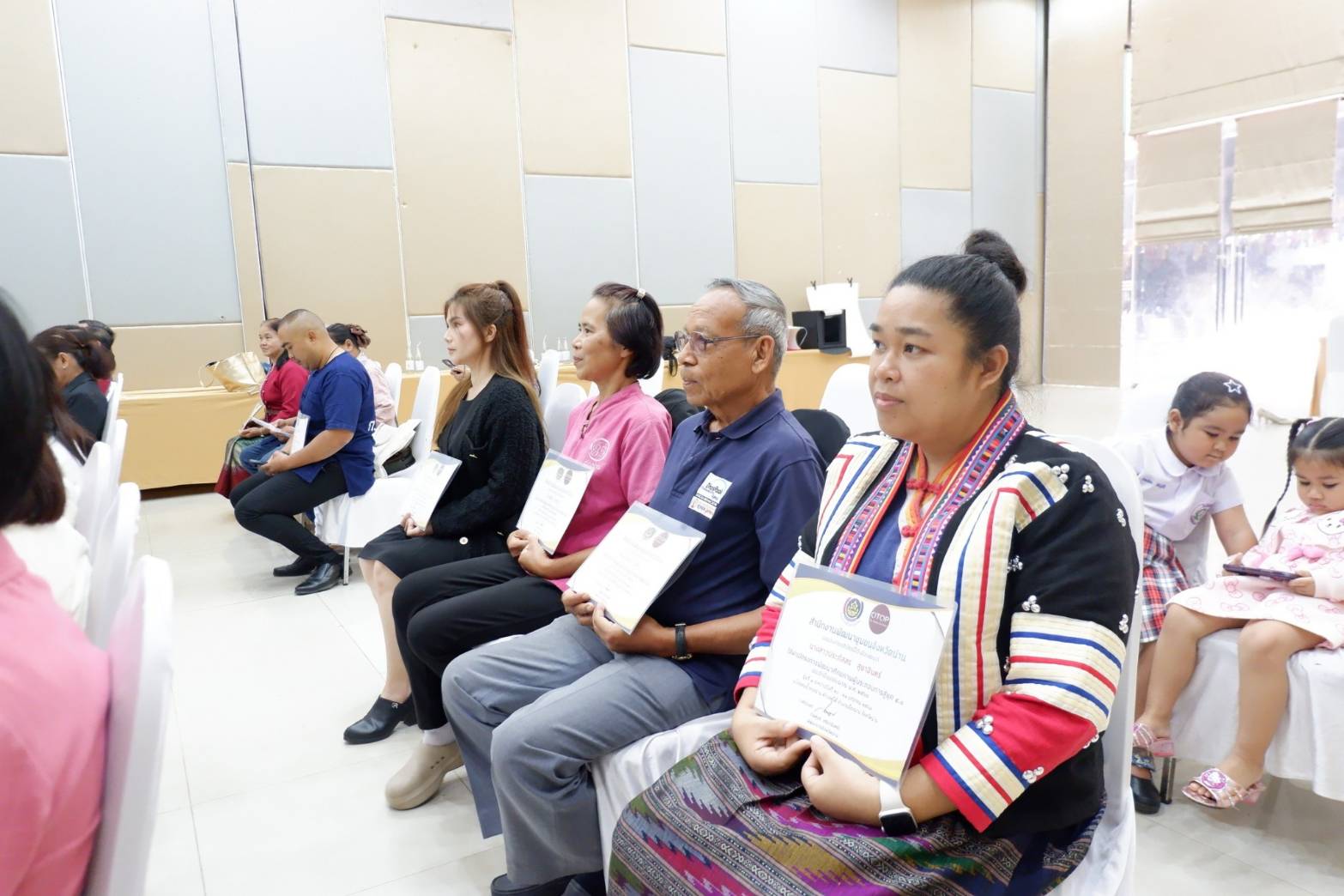 #น่านไม่เนิบ #NAN3FAST พช.น่าน จัดอบรมพัฒนาศักยภาพผู้ประกอบการ OTOP สู่ยุค 4.0 มุ่งเน้นการตลาดออนไลน์ (วันที่ 2)