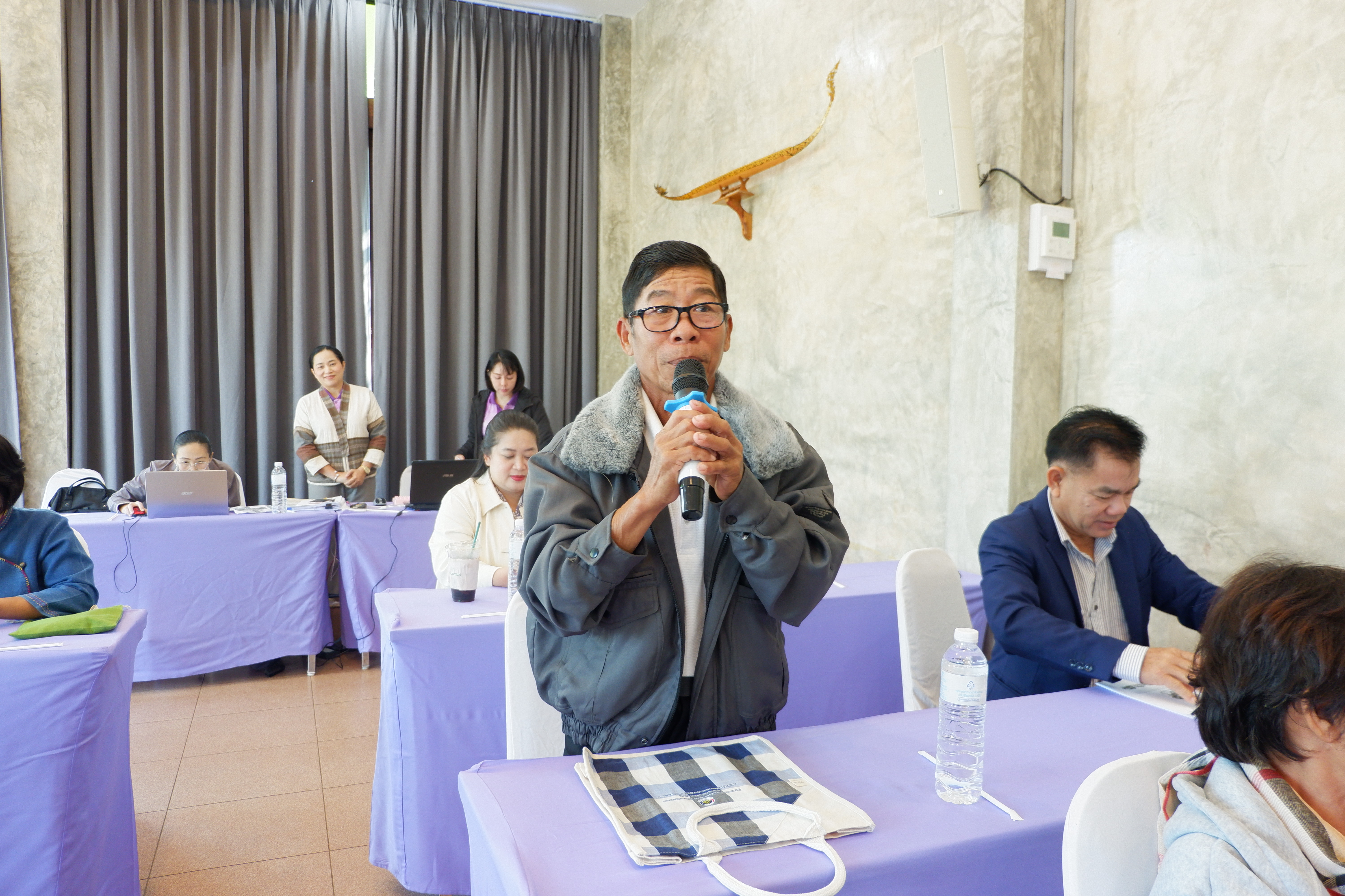 #น่านไม่เนิบ #NAN3FAST พช.น่าน จัดประชุมเชิงปฏิบัติการยกระดับตลาดนัดคนไทยยิ้มได้ มุ่งเชื่อมโยงการท่องเที่ยว-เพิ่มช่องทางการตลาด