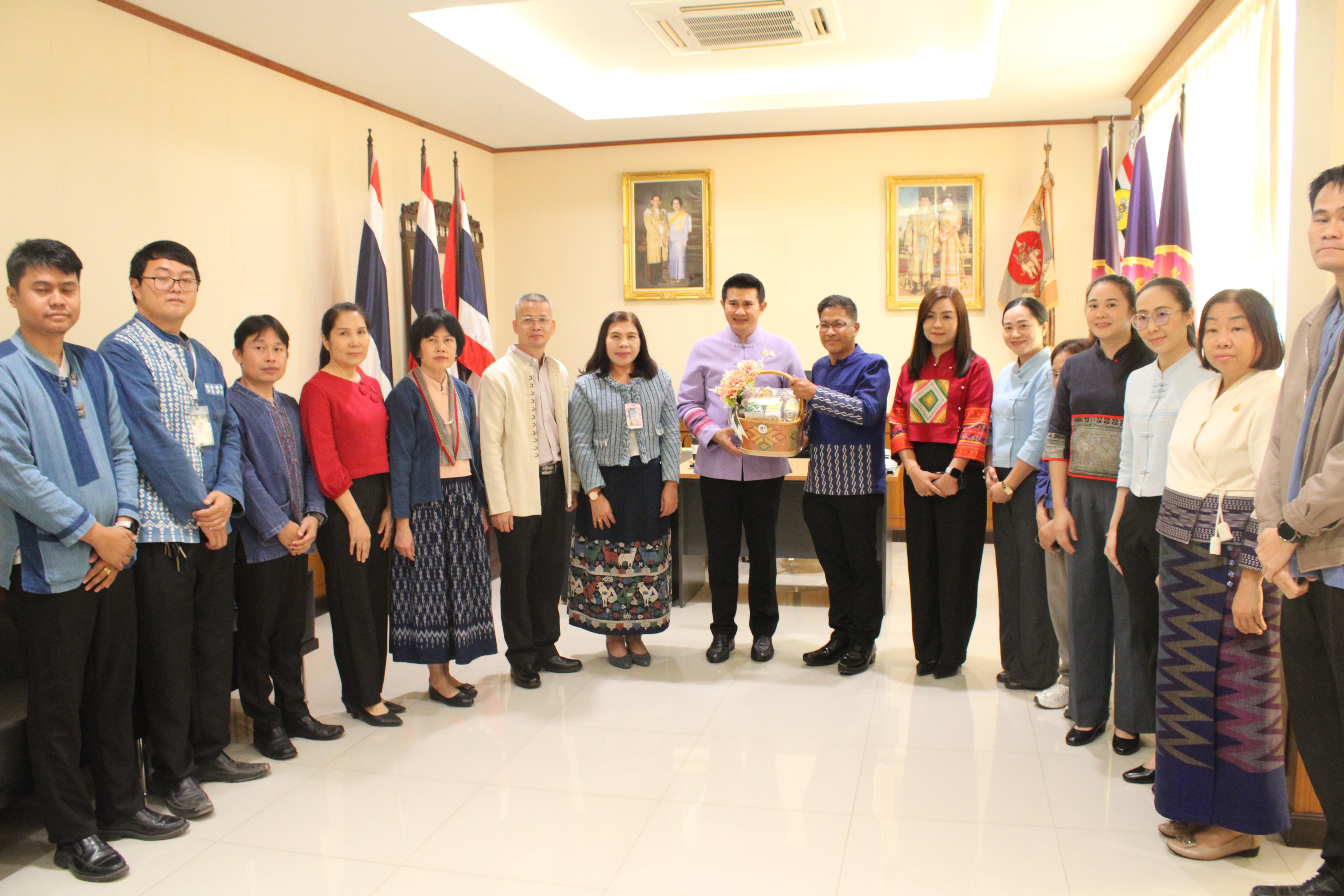 #น่านไม่เนิบ #NAN3FAST พช.น่าน เข้าสวัสดีปีใหม่ผู้บริหารจังหวัด สานสัมพันธ์ มุ่งมั่นพัฒนาชุมชนสู่ความยั่งยืน