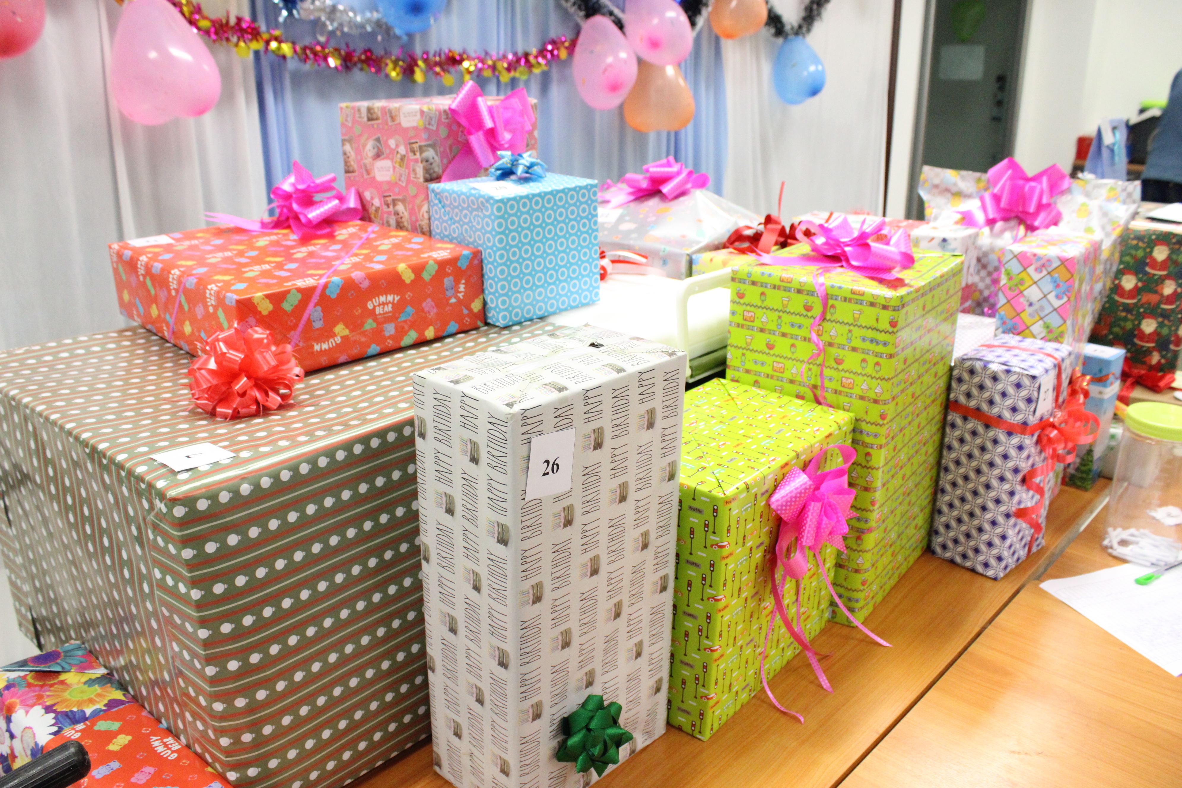 #น่านไม่เนิบ #NAN3FAST พช.น่าน จัดกิจกรรมแลกของขวัญ สานสัมพันธ์ส่งท้ายปีเก่าต้อนรับปีใหม่ 2568