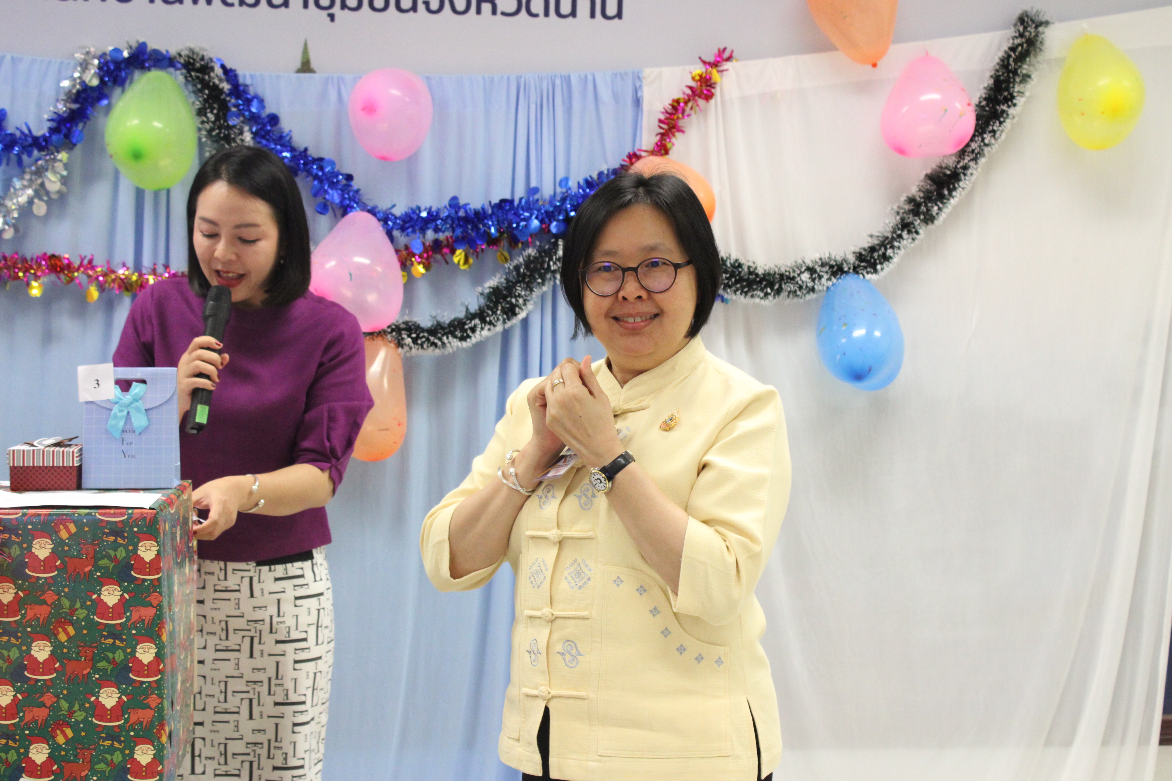 #น่านไม่เนิบ #NAN3FAST พช.น่าน จัดกิจกรรมแลกของขวัญ สานสัมพันธ์ส่งท้ายปีเก่าต้อนรับปีใหม่ 2568