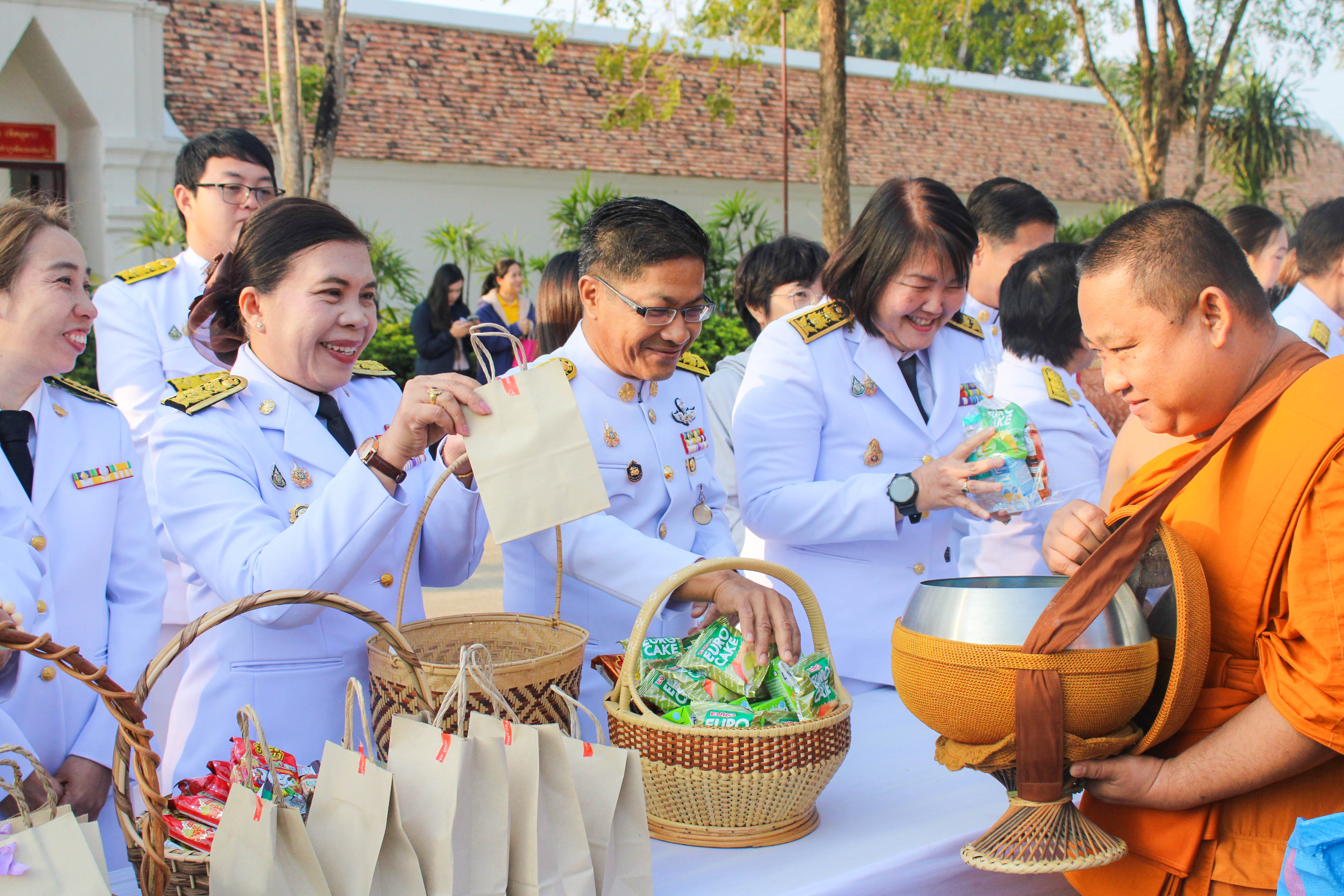#น่านไม่เนิบ #NAN3FAST พช.น่าน ร่วมพิธีเจริญพระพุทธมนต์และทำบุญตักบาตรถวายพระราชกุศล และพิธีถวายพระพรชัยมงคล สมเด็จพระเจ้าลูกเธอ เจ้าฟ้าสิริวัณณวรี นารีรัตนราชกัญญา เนื่องในโอกาสวันคล้ายวันประสูติ 8 มกราคม 2568