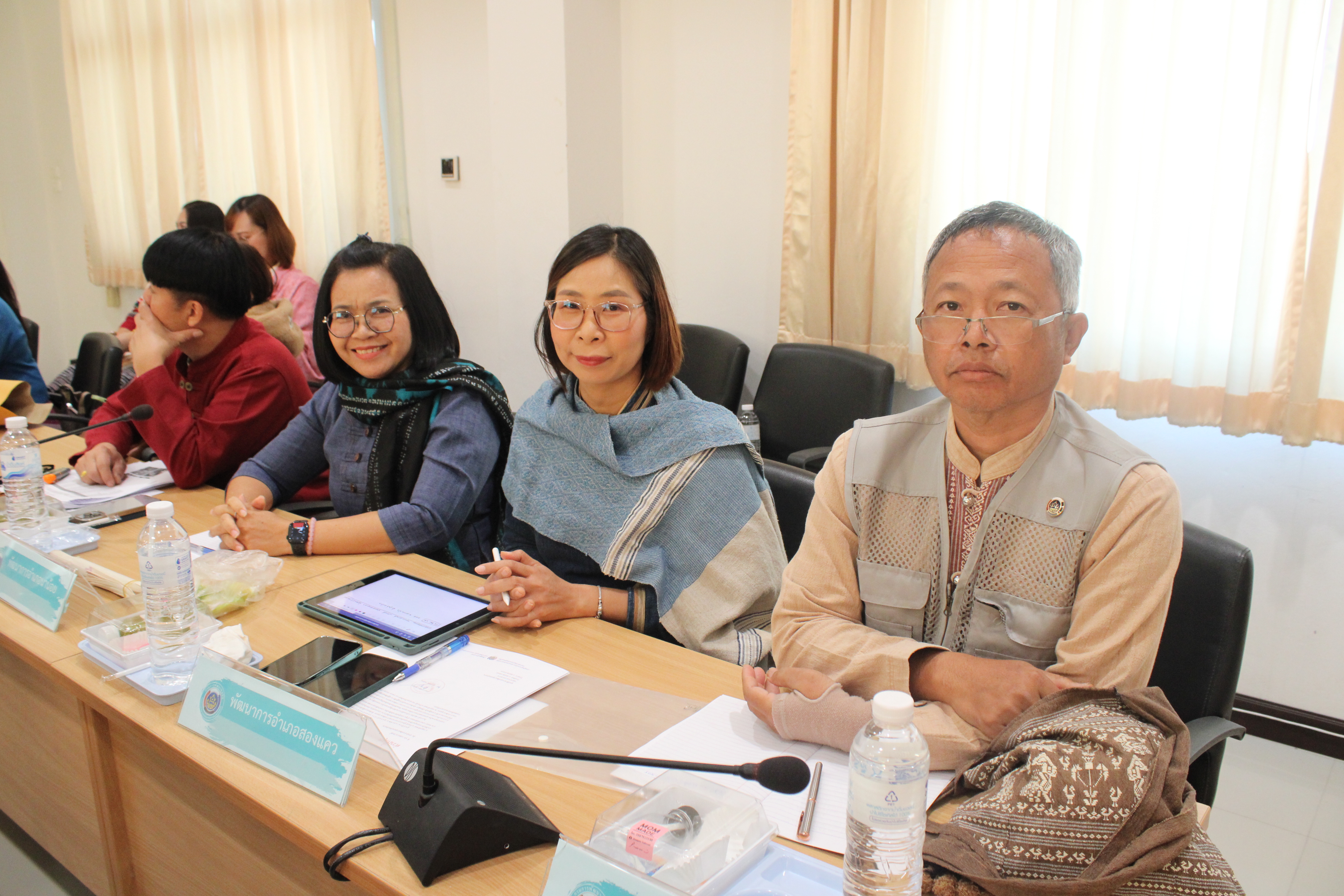 #น่านไม่เนิบ #NAN3FAST ผู้ตรวจราชการกรมฯ ลงพื้นที่น่าน ตรวจติดตาม สนับสนุนการปฏิบัติราชการตามนโยบายของรัฐบาล ภารกิจเร่งด่วนของกระทรวงมหาดไทย ยุทธศาสตร์กรมการพัฒนาชุมชน พร้อมมอบแนวทางขับเคลื่อนงานฯ