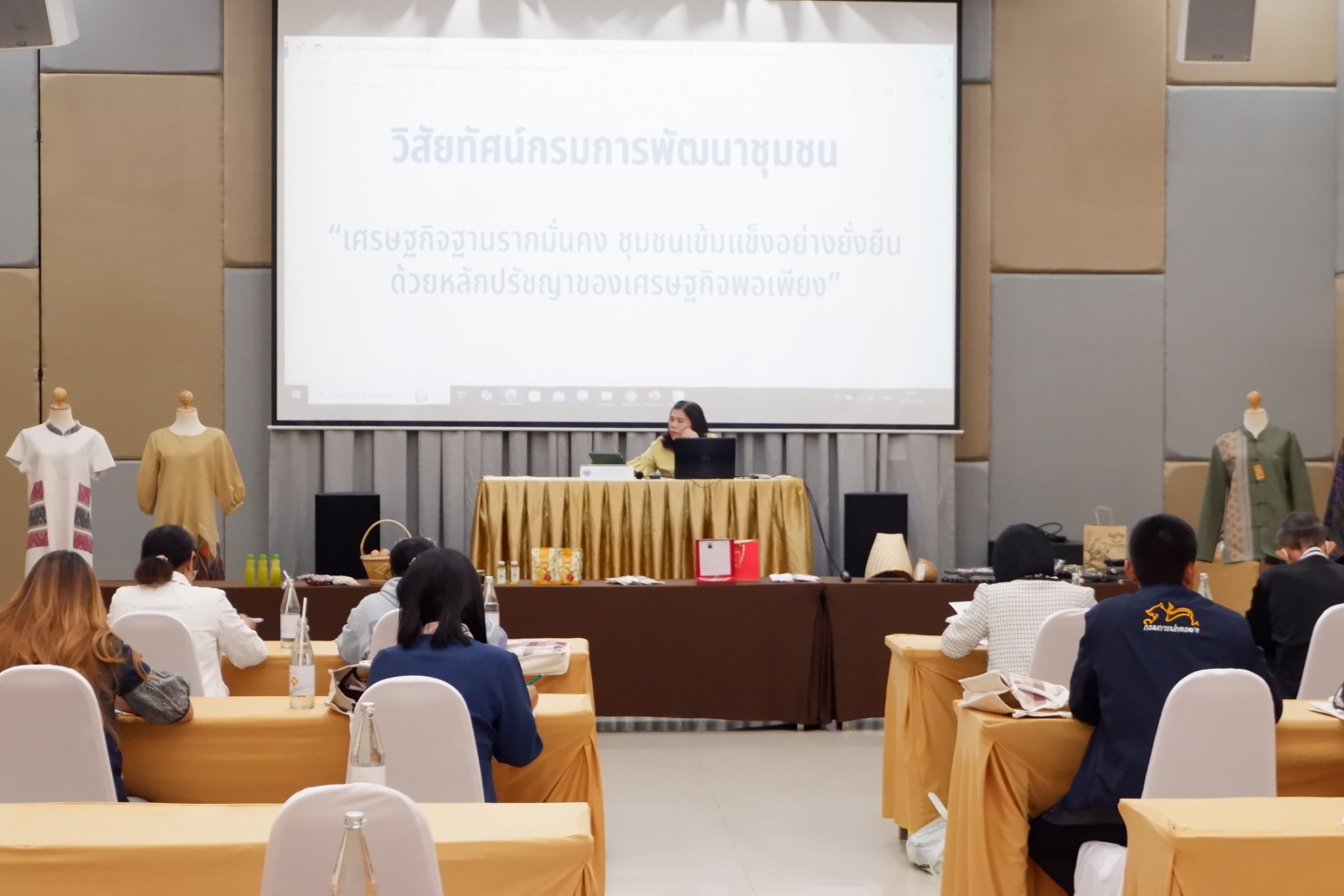 #น่านไม่เนิบ #NAN3FAST พช.น่าน จัดอบรมพัฒนาศักยภาพผู้ประกอบการ OTOP สู่ยุค 4.0 มุ่งเน้นการตลาดออนไลน์ รุ่นที่ 2