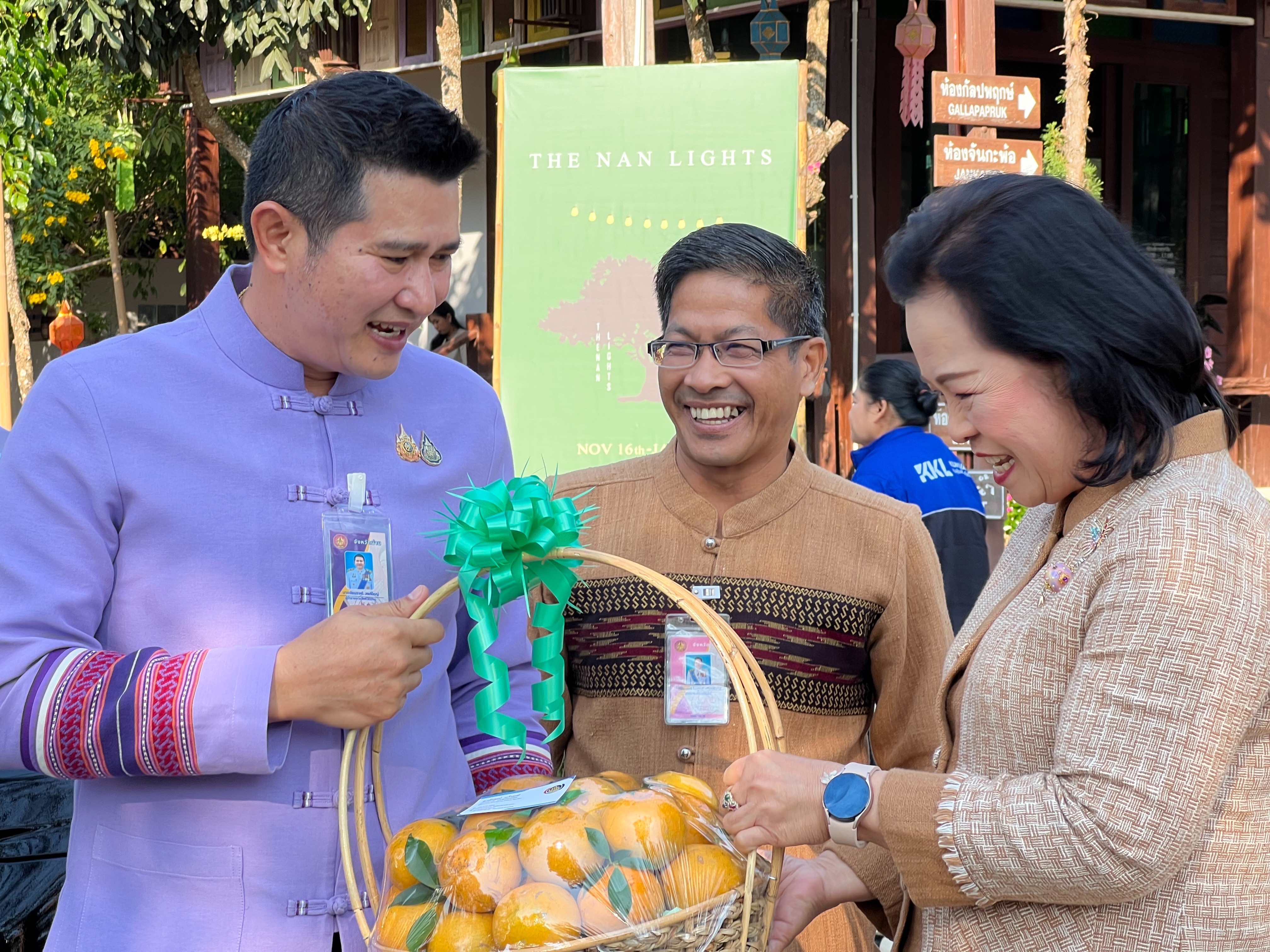 #น่านไม่เนิบ #NAN3FAST ผู้ตรวจราชการกรมฯ ลงพื้นที่น่าน ตรวจติดตาม สนับสนุนการปฏิบัติราชการตามนโยบายของรัฐบาล ภารกิจเร่งด่วนของกระทรวงมหาดไทย ยุทธศาสตร์กรมการพัฒนาชุมชน พร้อมมอบแนวทางขับเคลื่อนงานฯ