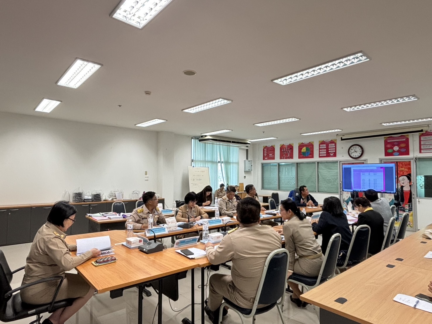 #น่านไม่เนิบ #NAN3FAST “น่านประชุมขับเคลื่อนกองทุนพัฒนาบทบาทสตรี ครั้งที่ 1/2568 เร่งพิจารณาโครงการเงินกู้กว่า 3 ล้านบาท”