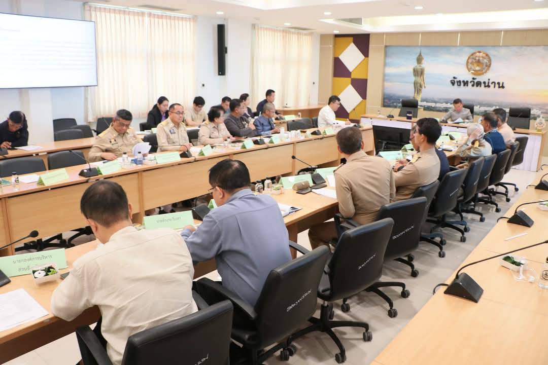 #น่านไม่เนิบ #NAN3FAST ผู้ตรวจราชการกระทรวงมหาดไทยลงพื้นที่น่าน รับฟังรายงานผลการขับเคลื่อนงานสำคัญ พช.น่าน รายงานความก้าวหน้าด้านการพัฒนาสตรีและสร้างอาชีพ