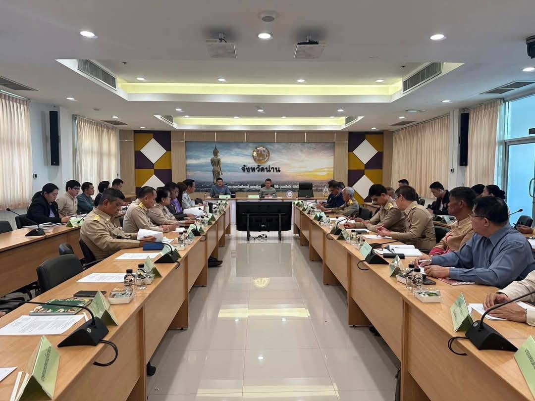 #น่านไม่เนิบ #NAN3FAST ผู้ตรวจราชการกระทรวงมหาดไทยลงพื้นที่น่าน รับฟังรายงานผลการขับเคลื่อนงานสำคัญ พช.น่าน รายงานความก้าวหน้าด้านการพัฒนาสตรีและสร้างอาชีพ