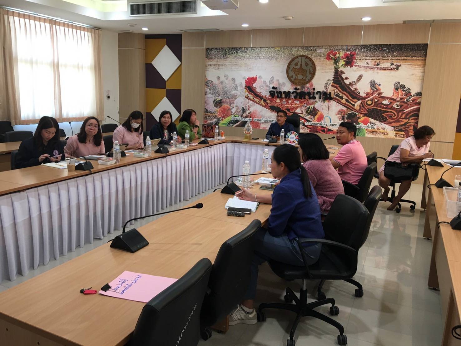 #น่านไม่เนิบ #NAN3FAST จังหวัดน่าน ประชุมเตรียมความพร้อมจัดแสดงและจำหน่ายผลิตภัณฑ์ชุมชน OTOP ผลิตภัณฑ์ Creative และกิจกรรมของดีเมืองน่าน ภายในงานประจำปีและของดีเมืองน่าน ประจำปี 2568