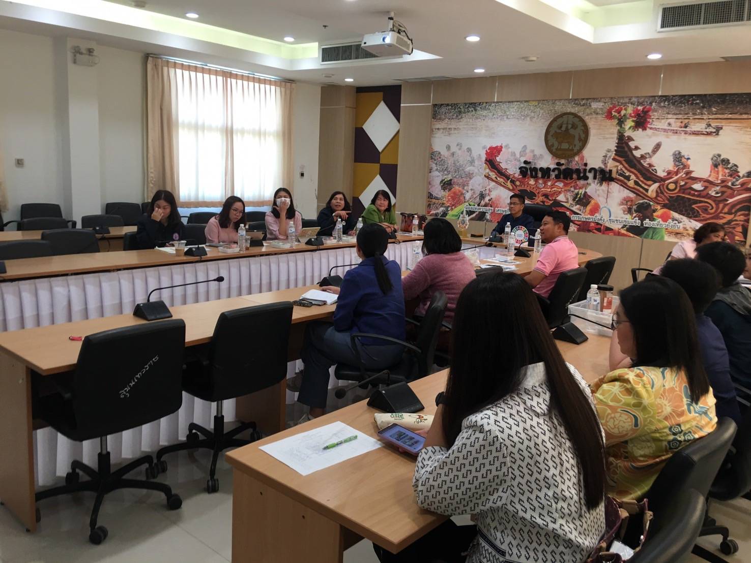 #น่านไม่เนิบ #NAN3FAST จังหวัดน่าน ประชุมเตรียมความพร้อมจัดแสดงและจำหน่ายผลิตภัณฑ์ชุมชน OTOP ผลิตภัณฑ์ Creative และกิจกรรมของดีเมืองน่าน ภายในงานประจำปีและของดีเมืองน่าน ประจำปี 2568