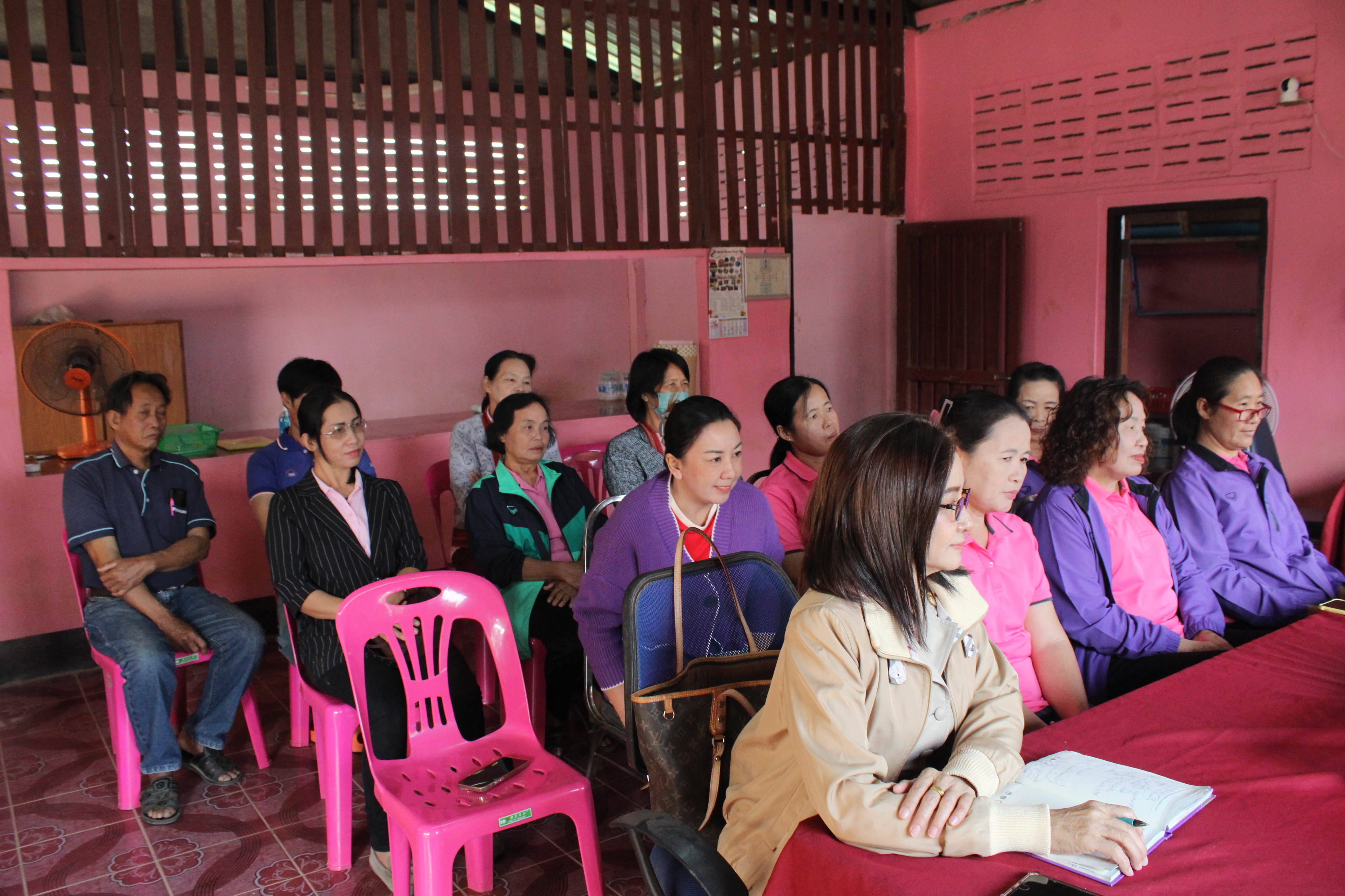 #น่านไม่เนิบ #NAN3FAST กรมการพัฒนาชุมชนลงพื้นที่จังหวัดน่าน ติดตามงานศูนย์จัดการกองทุนชุมชน ยกระดับการแก้ปัญหาหนี้สินครัวเรือน