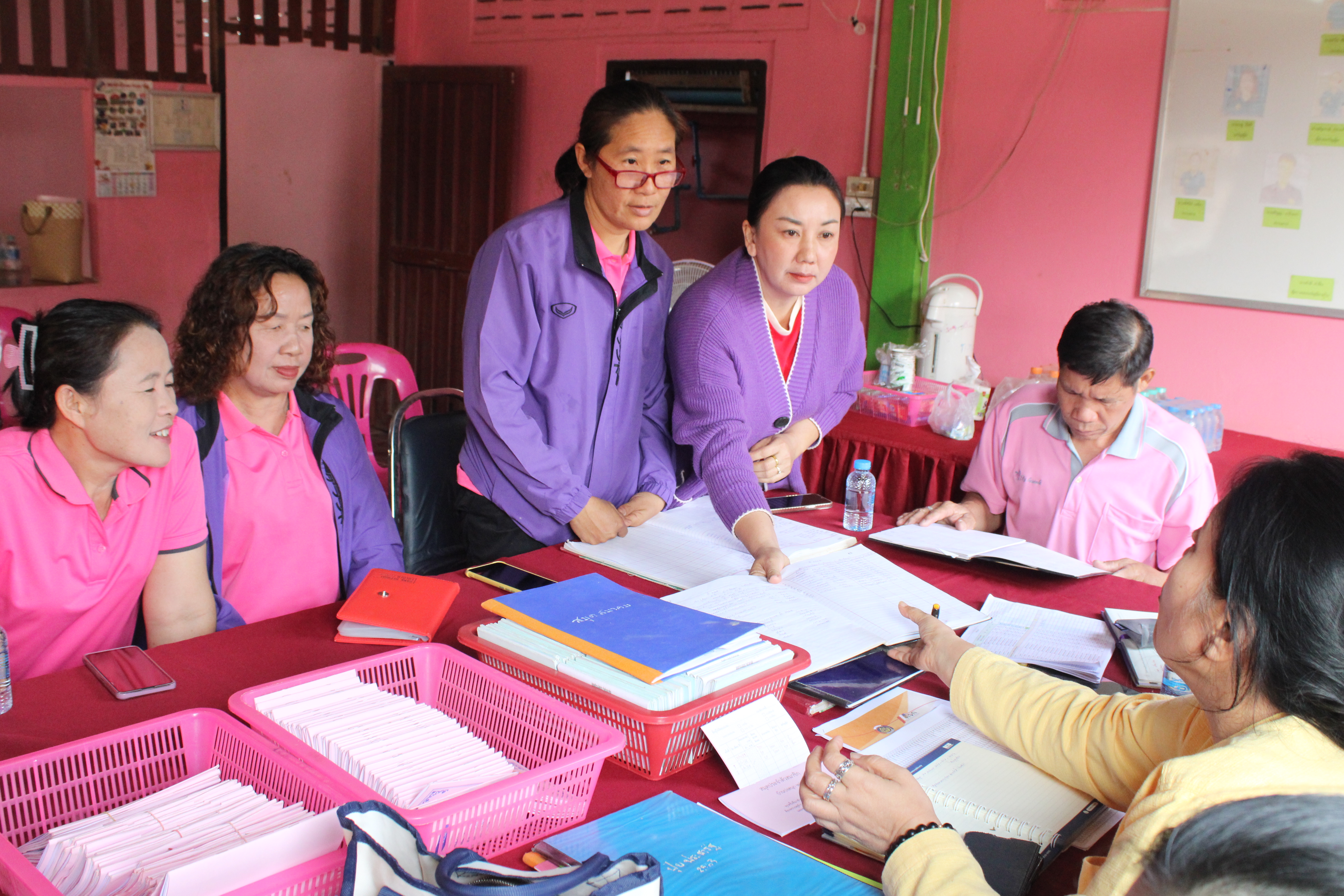 #น่านไม่เนิบ #NAN3FAST กรมการพัฒนาชุมชนลงพื้นที่จังหวัดน่าน ติดตามงานศูนย์จัดการกองทุนชุมชน ยกระดับการแก้ปัญหาหนี้สินครัวเรือน