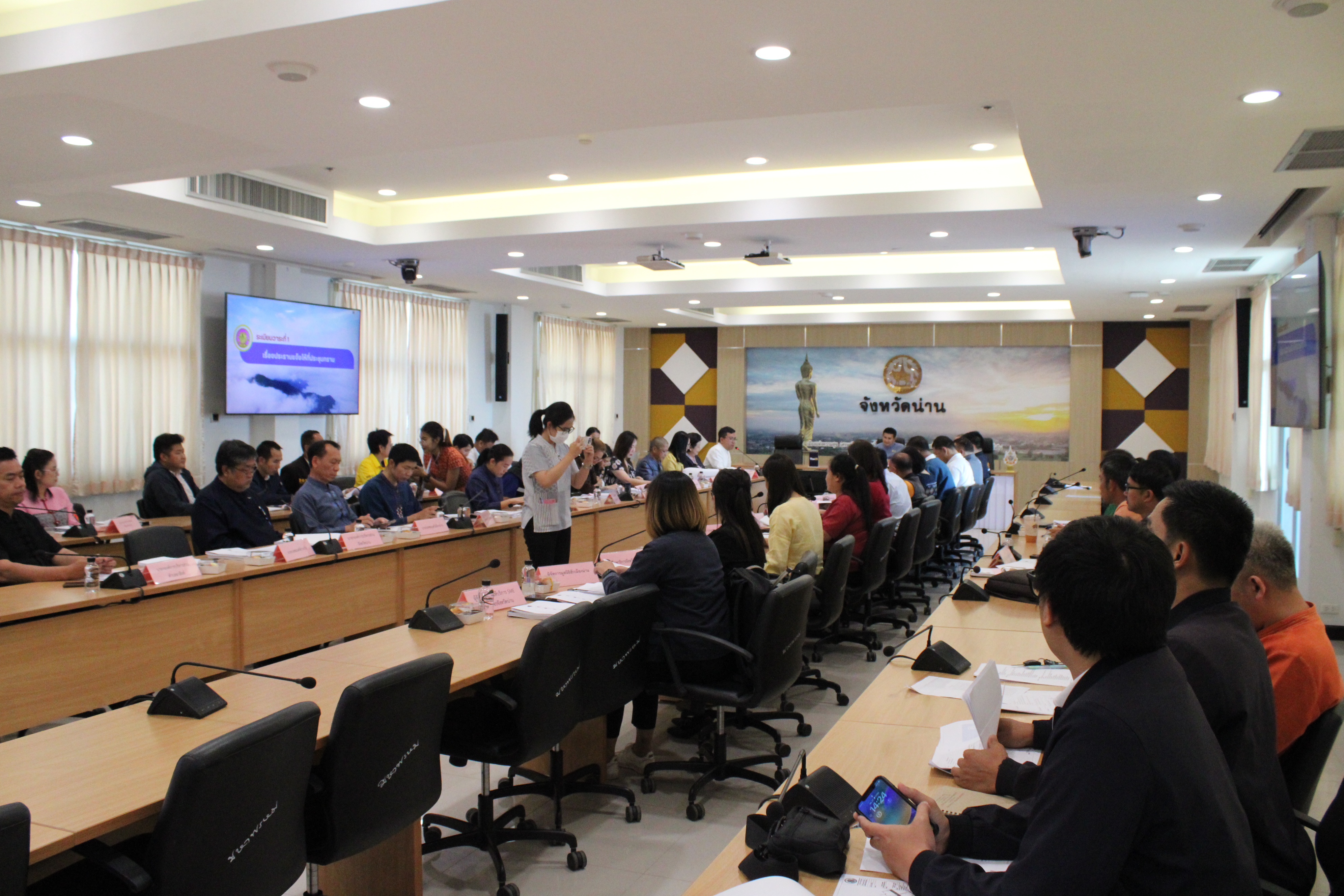 #น่านไม่เนิบ #NAN3FAST พช.น่าน ร่วมประชุมคณะกรรมการบริหารงานจังหวัดแบบบูรณาการ (กบจ.น่าน) ครั้งที่ 2/2568 เร่งขับเคลื่อนยุทธศาสตร์พัฒนาจังหวัดแบบบูรณาการ