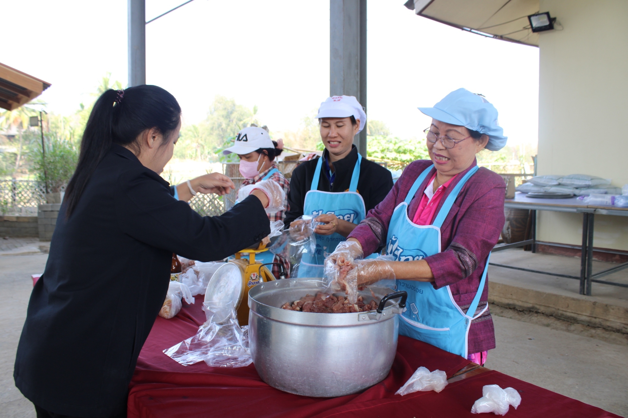 #น่านไม่เนิบ #NAN3FAST พัฒนาชุมชนน่าน พัฒนาทักษะ เสริมอาชีพ สร้างรายได้ แก้ไขปัญหาความยากจนตำบลนาน้อย