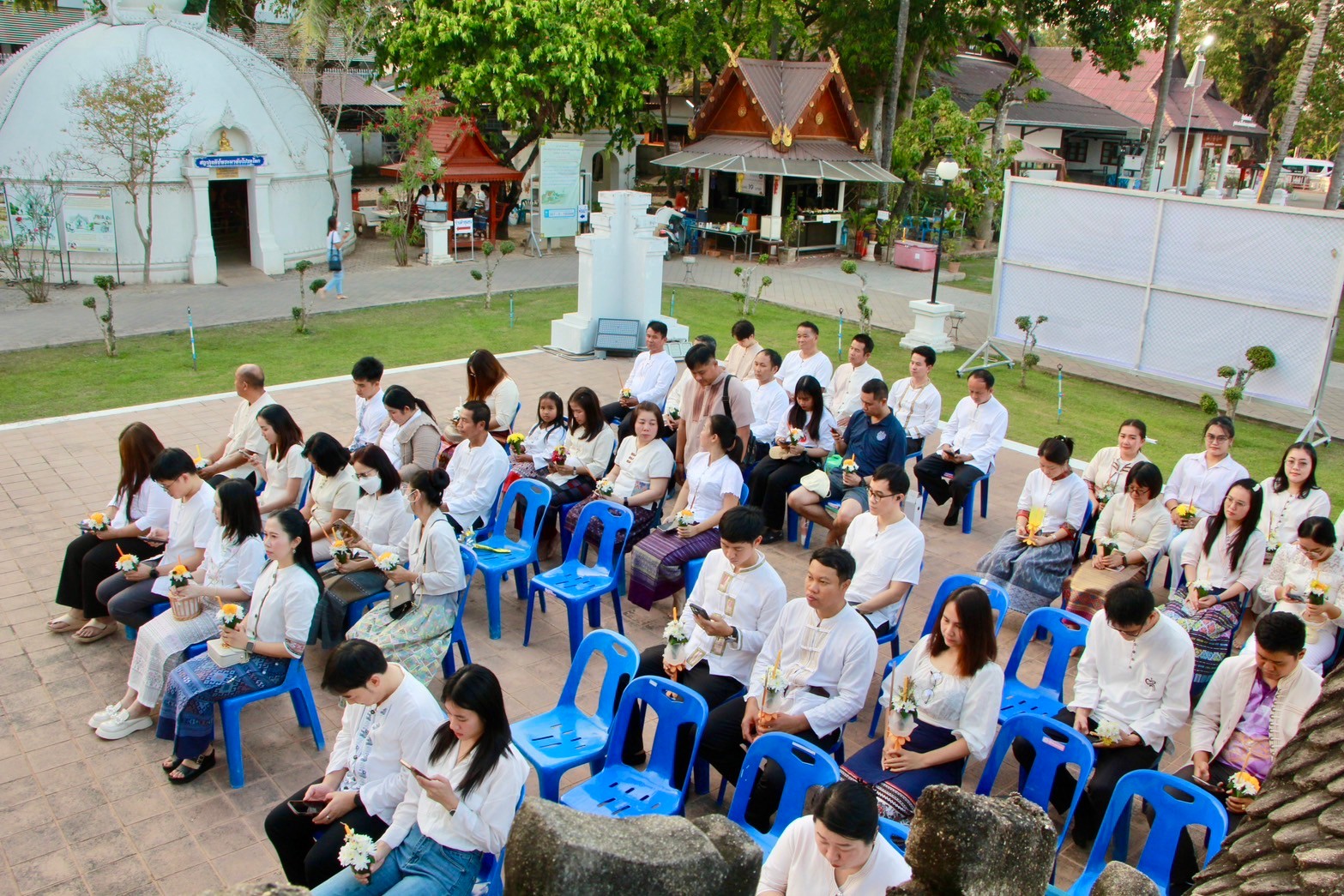 #น่านไม่เนิบ #NAN3FAST พัฒนาชุมชนจังหวัดน่าน ร่วมพิธีเวียนเทียนวันมาฆบูชา สืบสานพุทธศาสนา