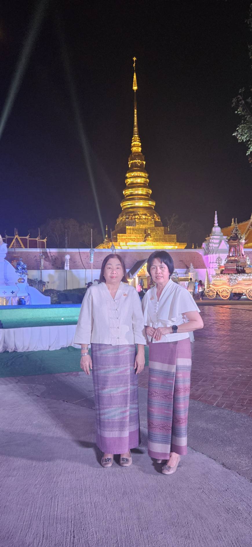 #น่านไม่เนิบ #NAN3FAST พช.น่าน ร่วมพิธีเปิดกิจกรรมแสงสีเสียง Light & Sound เล่าเรื่องประวัติศาสตร์เมืองเก่าและร่วมสืบสานประเพณีหกเป็งนมัสการพระมหาธาตุเจ้า ภูเพียงแช่แห้ง