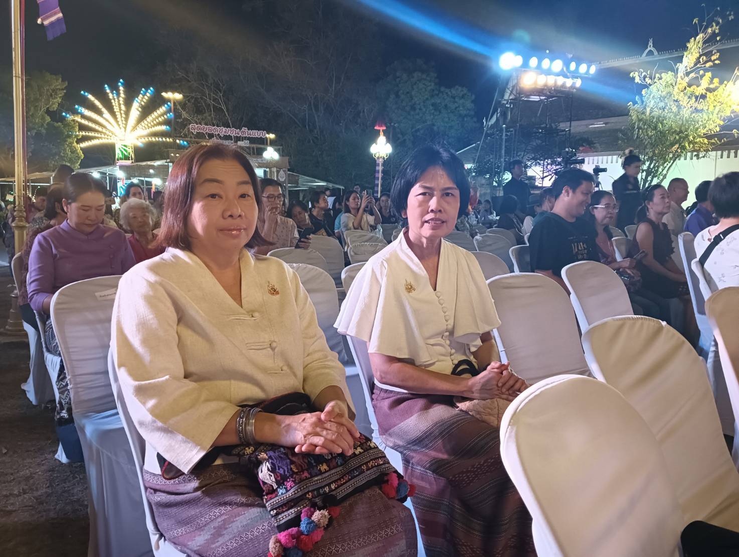 #น่านไม่เนิบ #NAN3FAST พช.น่าน ร่วมพิธีเปิดกิจกรรมแสงสีเสียง Light & Sound เล่าเรื่องประวัติศาสตร์เมืองเก่าและร่วมสืบสานประเพณีหกเป็งนมัสการพระมหาธาตุเจ้า ภูเพียงแช่แห้ง