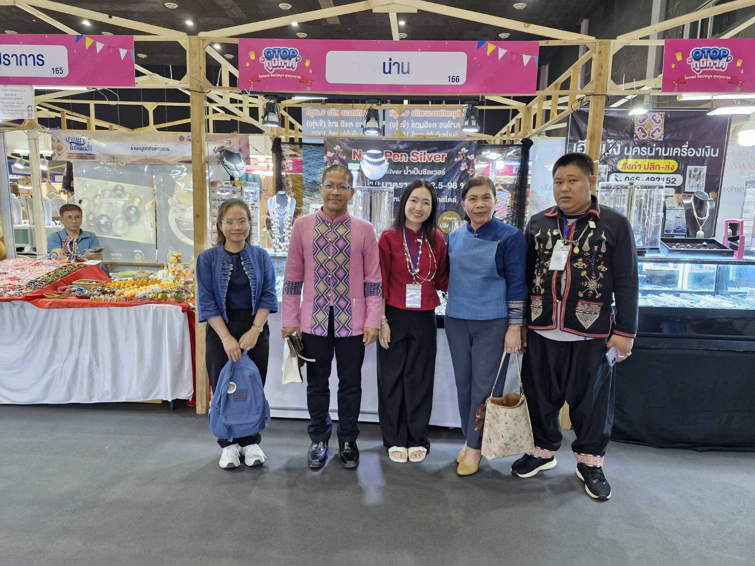#น่านไม่เนิบ #NAN3FAST พช.น่าน นำสินค้า OTOP น่าน โชว์ศักยภาพ สร้างรายได้สู่ชุมชน ในงาน OTOP ภูมิภาค 2568 จังหวัดเชียงใหม่