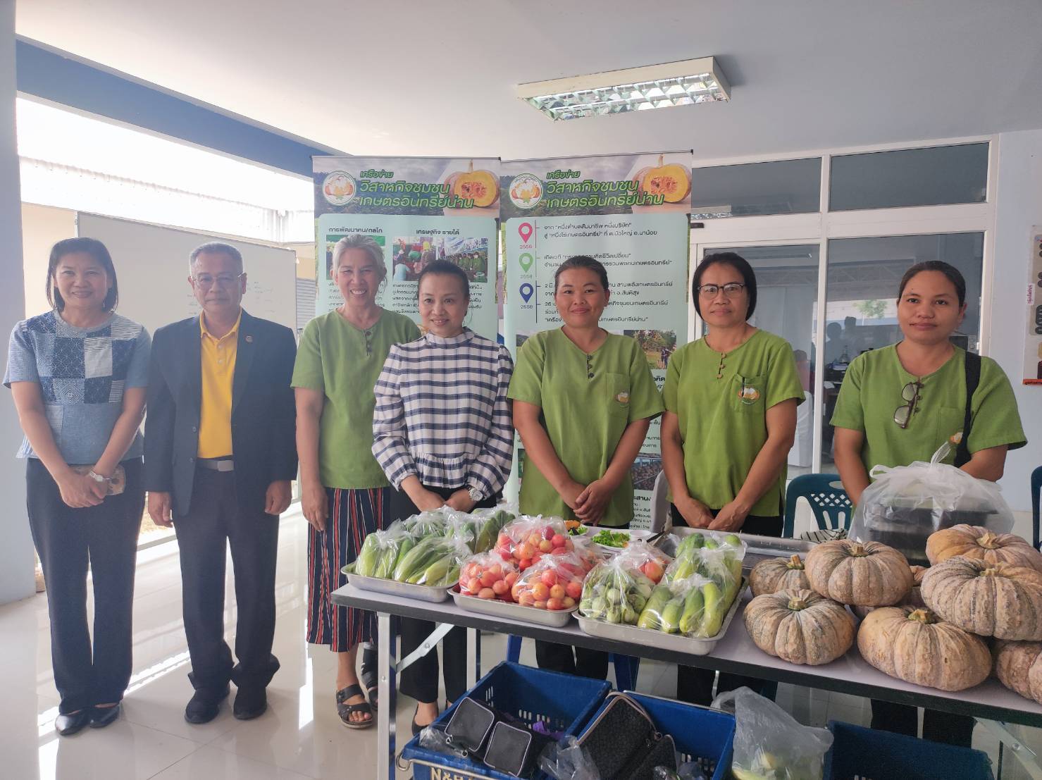 #น่านไม่เนิบ#NAN3FAST จังหวัดน่าน ร่วมกับ พช.น่าน จับมือภาคีเครือข่าย ขับเคลื่อนศูนย์กระจายสินค้านวัตกรรมเกษตรปลอดภัย ให้มีชีวิต