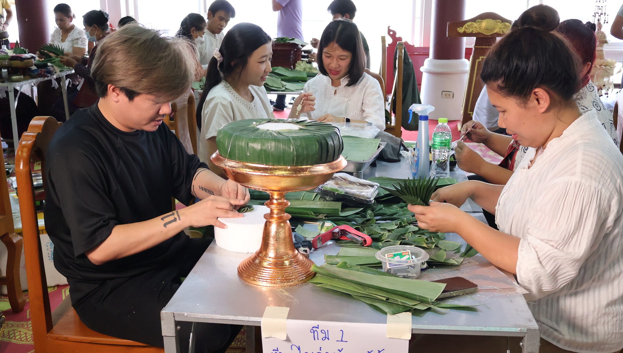 #น่านไม่เนิบ#NAN3FAST พช.น่าน จัดการประกวด “งานประดิษฐ์ใบตอง” ประเภทบายศรี 3 ชั้นโบราณ รักษามรดกทางวัฒนธรรมศิลปะแห่งศรัทธา สู่เวทีแห่งความสร้างสรรค์