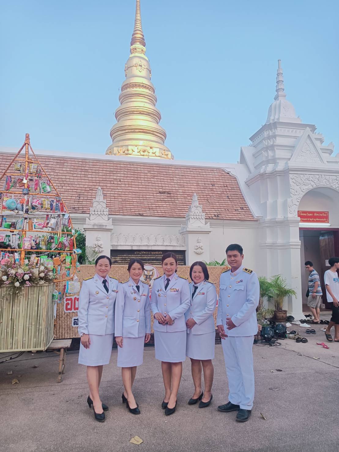 #น่านไม่เนิบ #NAN3FAST พช.น่าน ร่วมพิธีถวายน้ำสรงพระราชทาน และถวายผ้าไตรพระราชทาน งานประเพณีหกเป็งนมัสการพระมหาธาตุเจ้าภูเพียงแช่แห้ง ประจำปี 2568