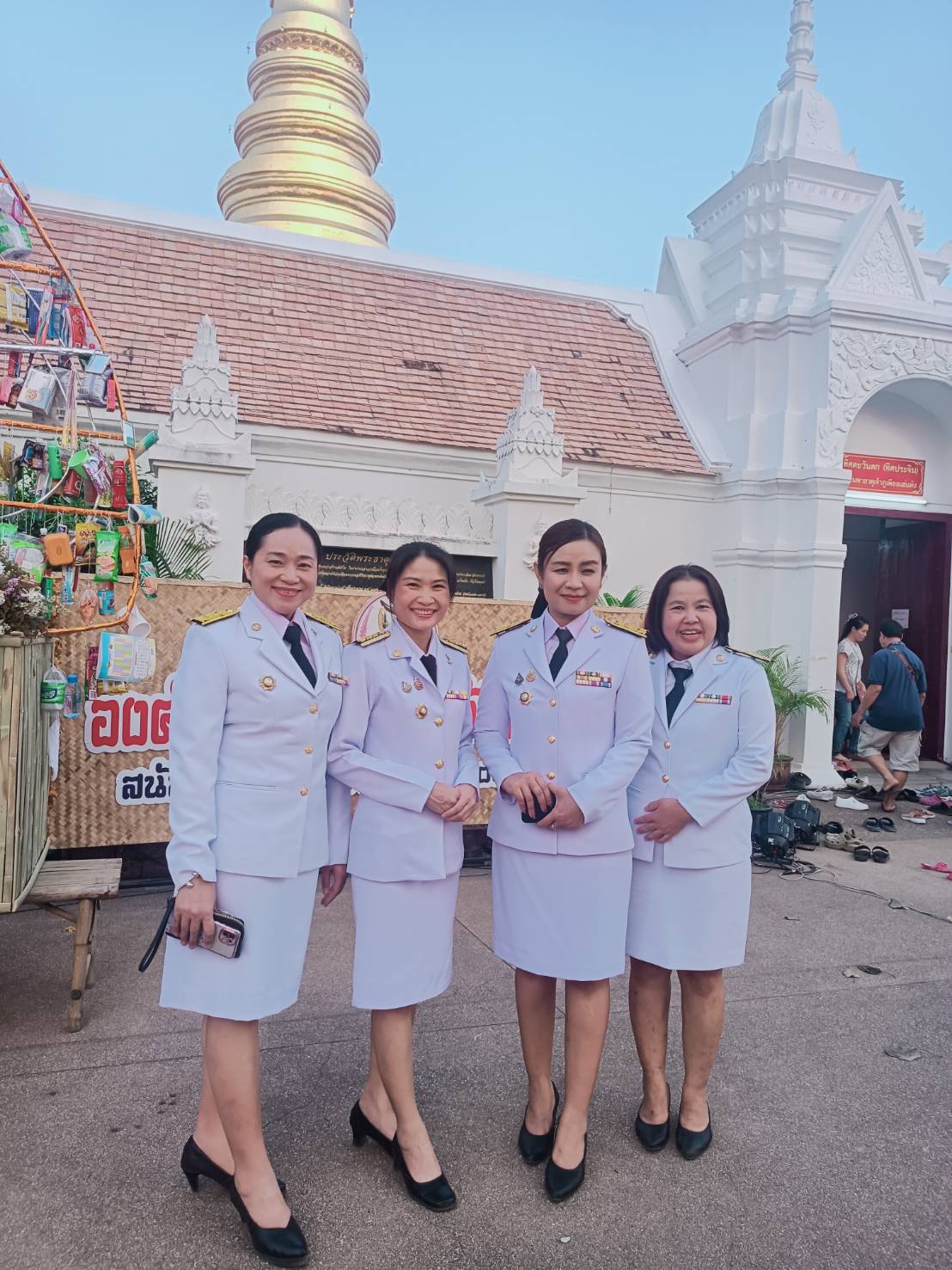 #น่านไม่เนิบ #NAN3FAST พช.น่าน ร่วมพิธีถวายน้ำสรงพระราชทาน และถวายผ้าไตรพระราชทาน งานประเพณีหกเป็งนมัสการพระมหาธาตุเจ้าภูเพียงแช่แห้ง ประจำปี 2568