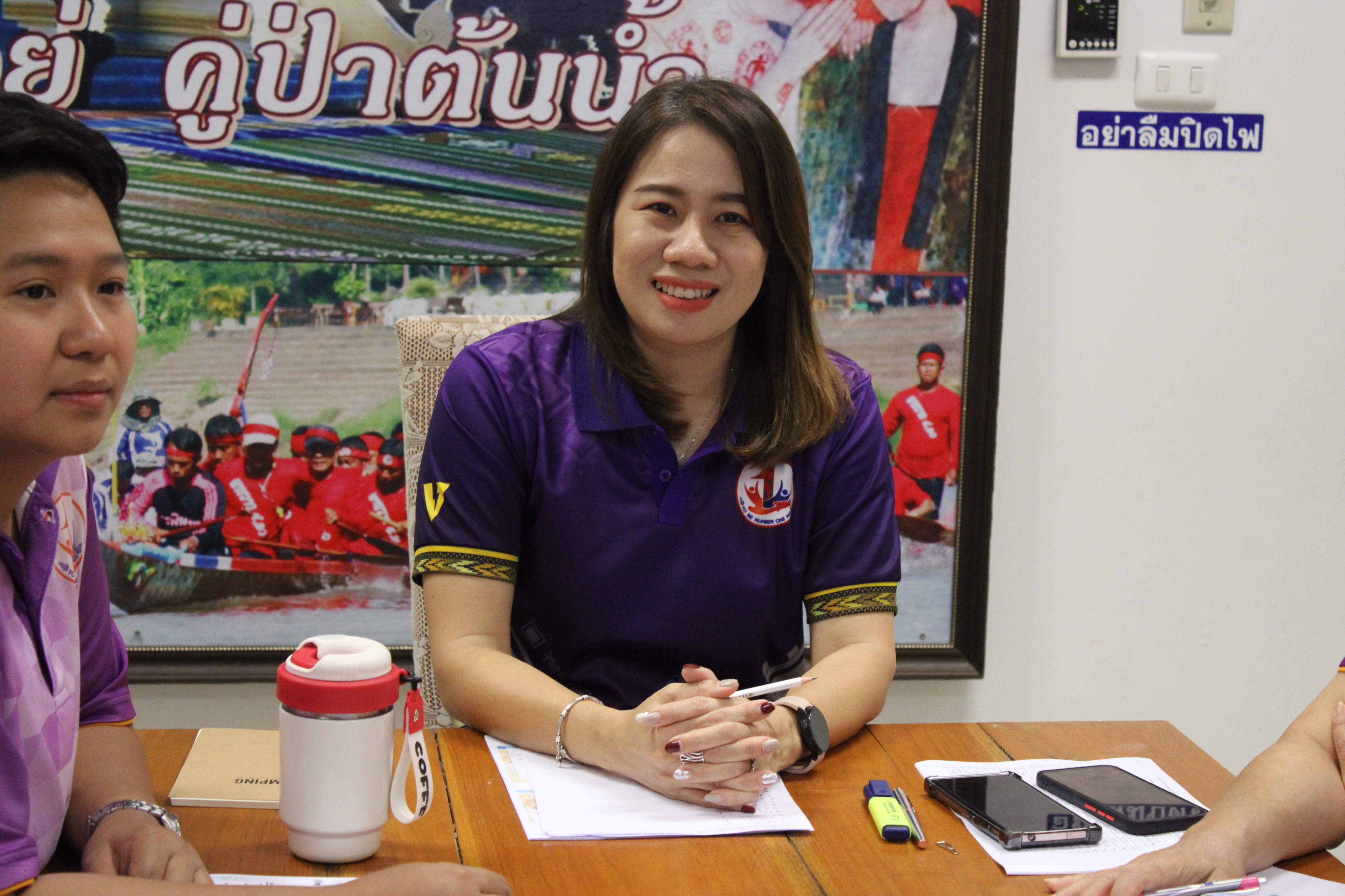 #น่านไม่เนิบ#NAN3FAST สพจ.น่าน เข้าร่วมประชุมติดตามการดำเนินงานและการใช้จ่ายงบประมาณกองทุนพัฒนาบทบาทสตรี ครั้งที่ 2/2568 ผ่านระบบวิดีทัศน์ทางไกล (Video Conference)