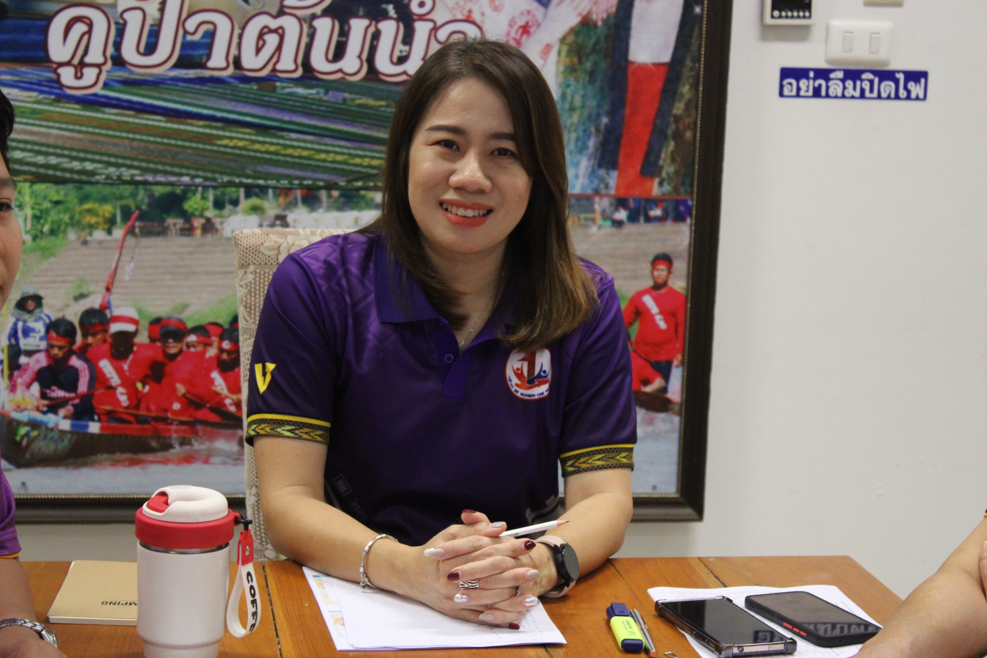 #น่านไม่เนิบ#NAN3FAST สพจ.น่าน เข้าร่วมประชุมติดตามการดำเนินงานและการใช้จ่ายงบประมาณกองทุนพัฒนาบทบาทสตรี ครั้งที่ 2/2568 ผ่านระบบวิดีทัศน์ทางไกล (Video Conference)