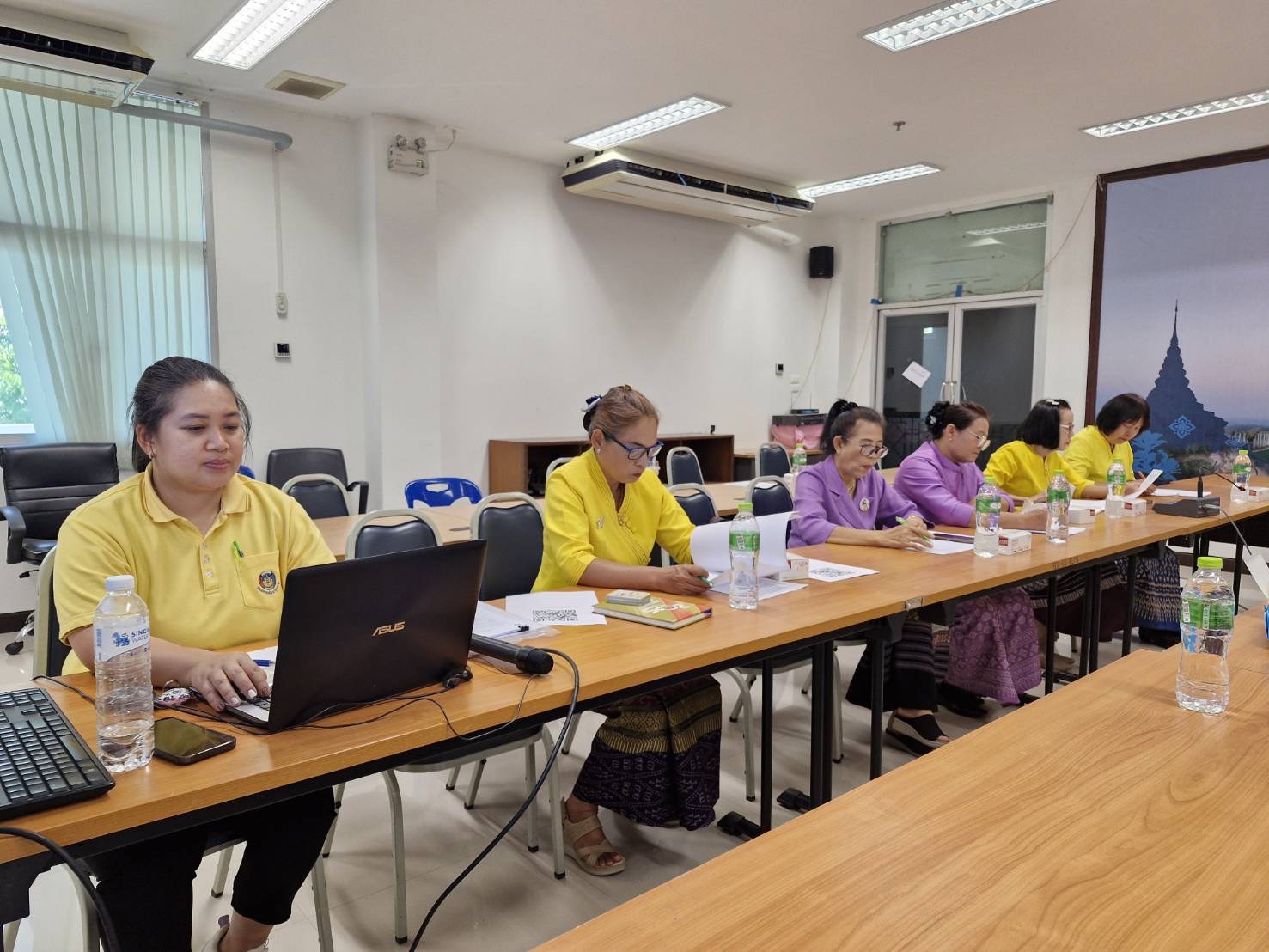 #น่านไม่เนิบ#NAN3FAST พช.น่าน ประชุมสรุปผลโครงการรวมพลังสตรีน่าน เนื่องในวันสตรีสากล ประจำปี 2568