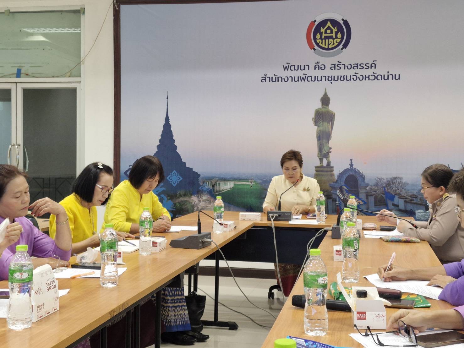 #น่านไม่เนิบ#NAN3FAST พช.น่าน ประชุมสรุปผลโครงการรวมพลังสตรีน่าน เนื่องในวันสตรีสากล ประจำปี 2568