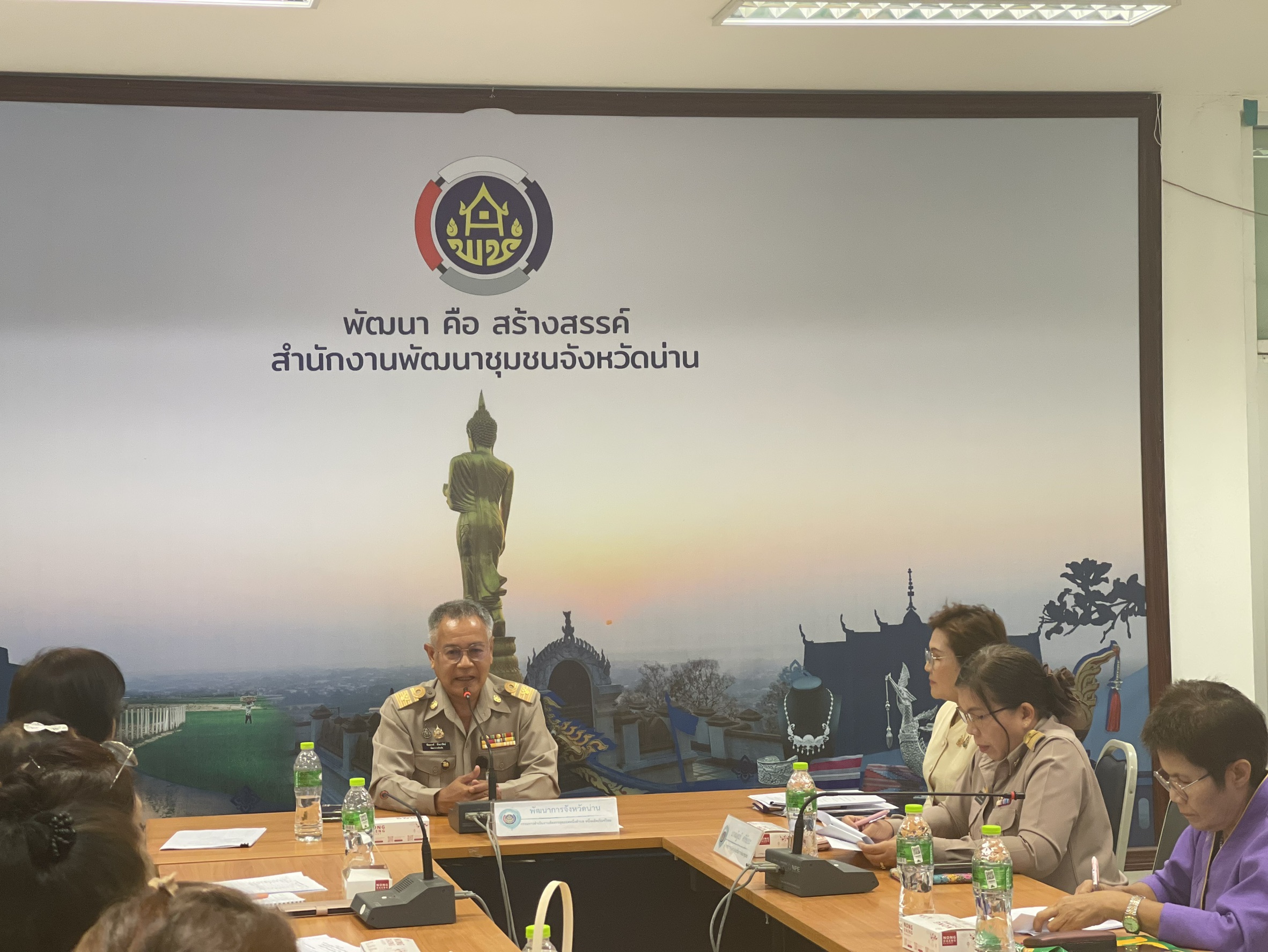 #น่านไม่เนิบ#NAN3FAST พช.น่าน ประชุมสรุปผลโครงการรวมพลังสตรีน่าน เนื่องในวันสตรีสากล ประจำปี 2568